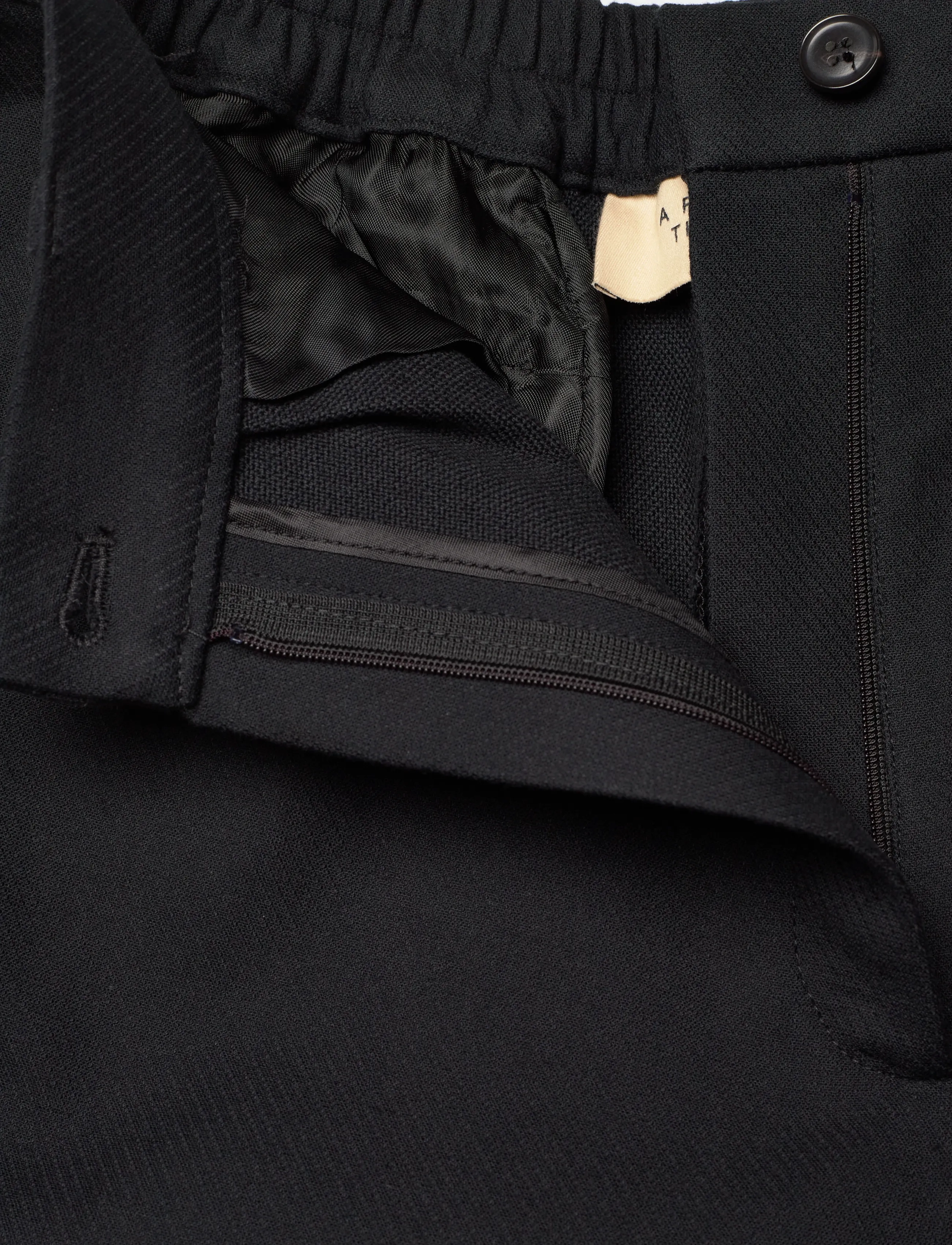 A Part Of The Art - DREAMY PANTS COTTON TWILL - pantalons évasés - black - 3
