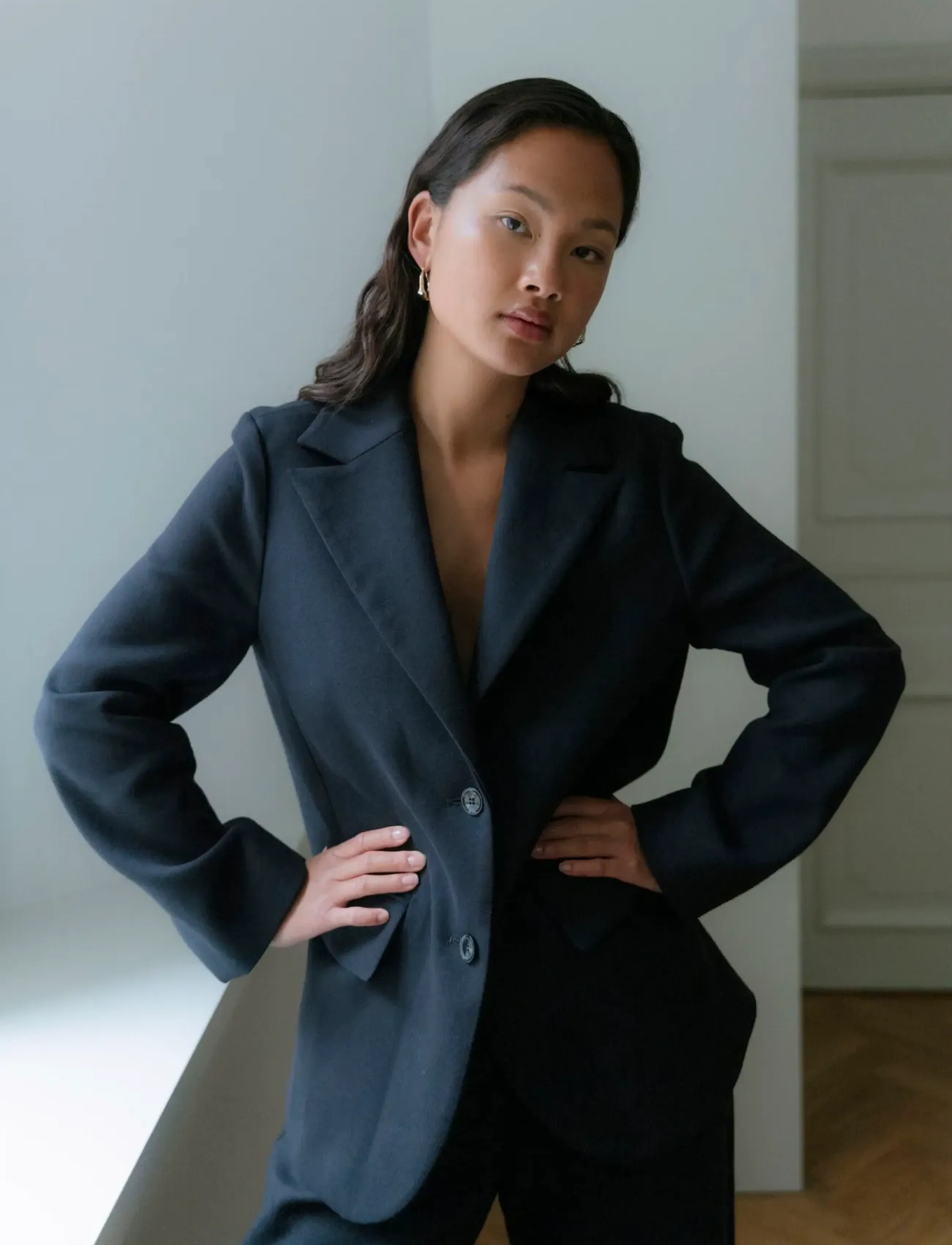A Part Of The Art - CLOUD BLAZER COTTON TWILL - enkeltradede blazere - black - 3