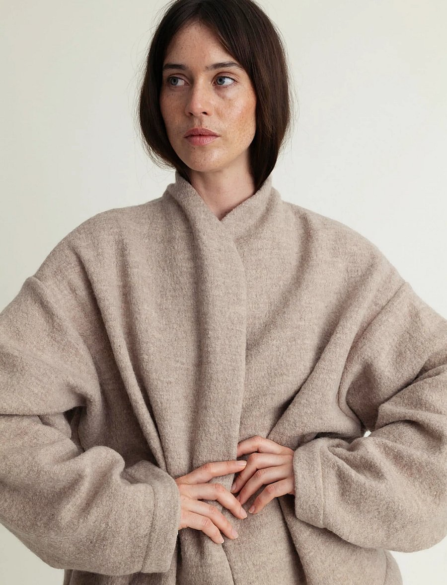A Part Of The Art - CAPE JACKET HEAVY KNIT - wolljacken - heavy knit-oat - 2
