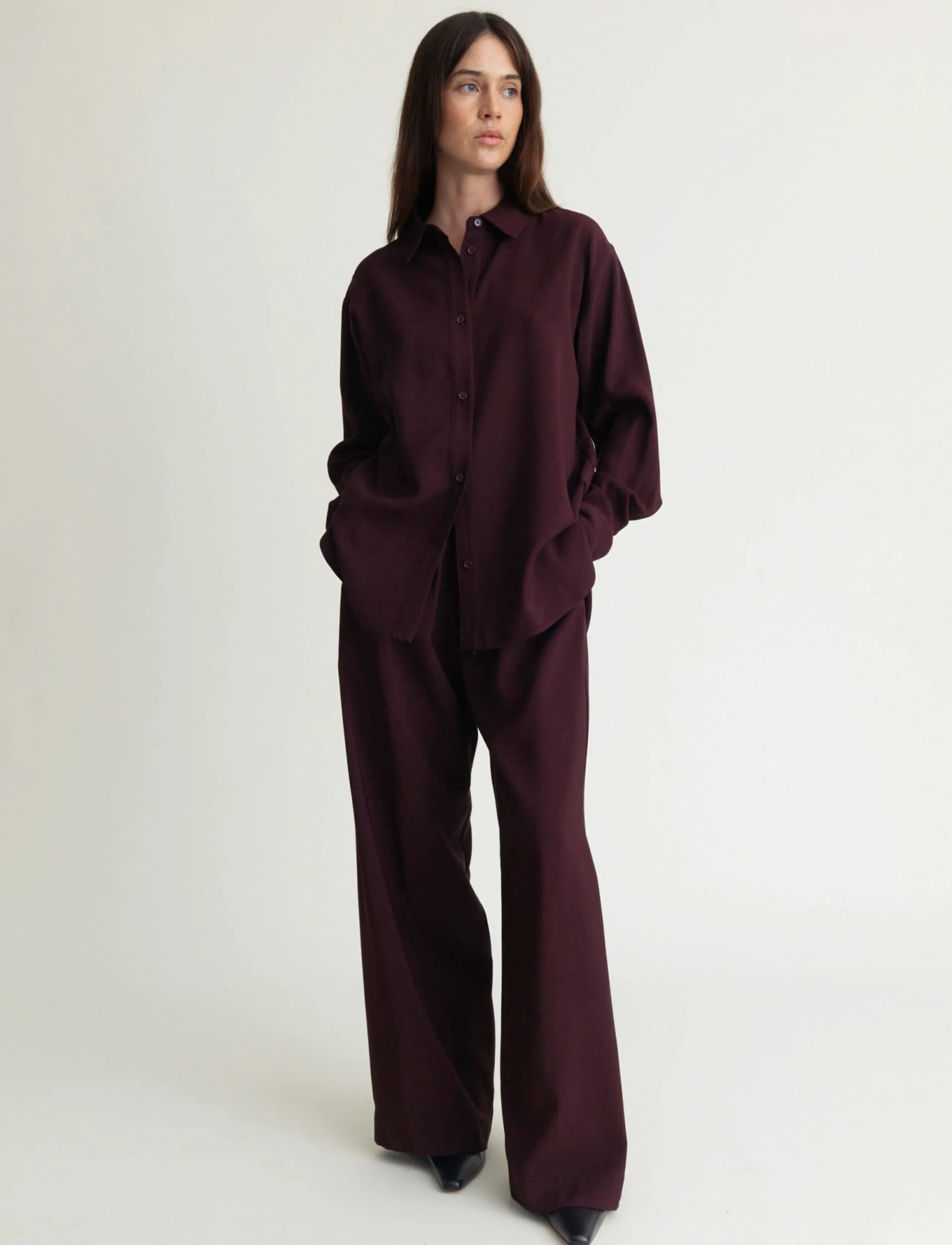 A Part Of The Art VACANT PANTS - Laia säärega püksid - DEEP PLUM / burgundy