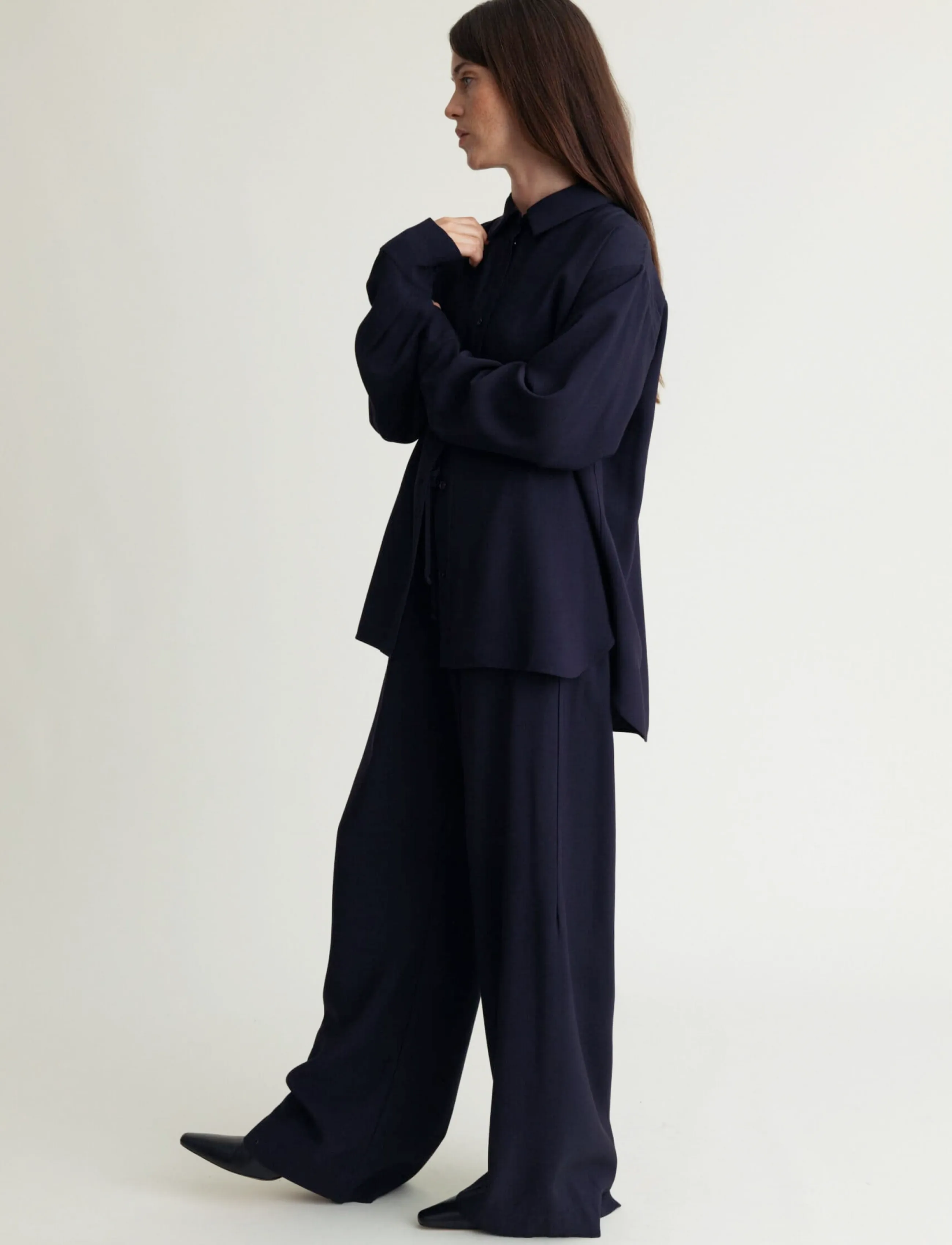 A Part Of The Art - VACANT PANTS - laia säärega püksid - midnight navy - 3