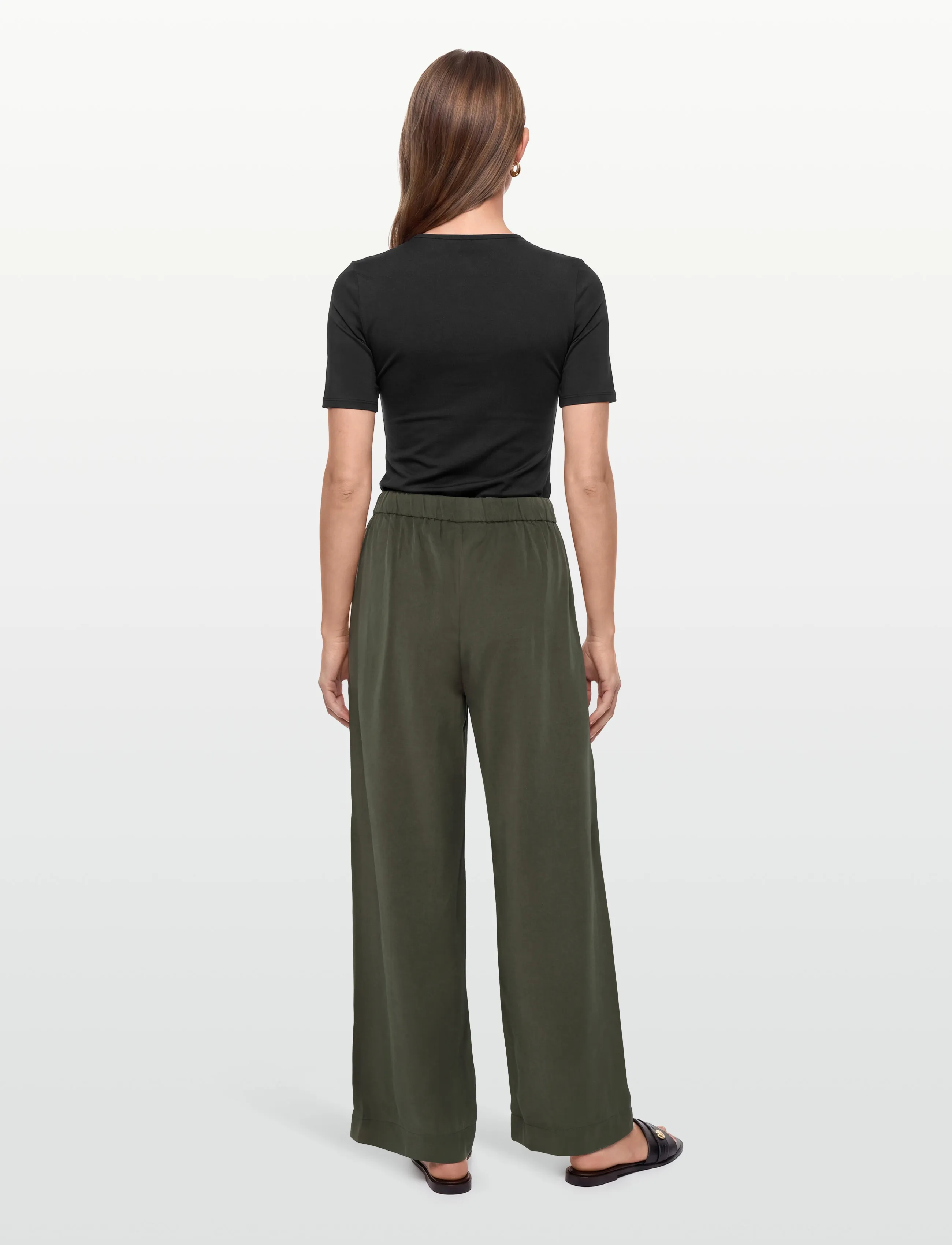 A Part Of The Art - VACANT PANTS - hosen mit weitem bein - pine green - 4