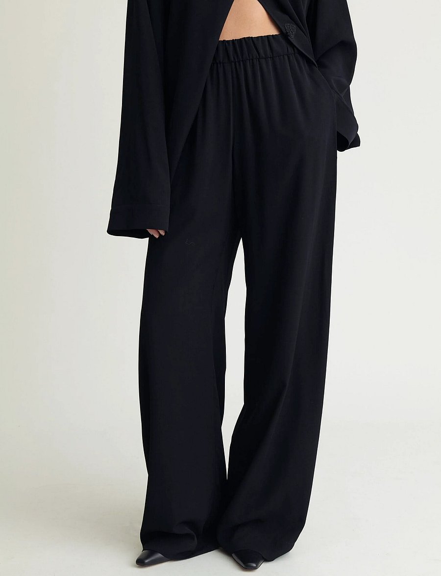 A Part Of The Art - DAILY PANTS - hosen mit weitem bein - black - 2