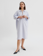 A Part Of The Art - SHORELINE DRESS - shirt dresses - oxford blue white stripe - 4