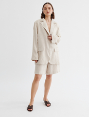 A Part Of The Art - CLOUD BLAZER - party wear at outlet prices - linen oat - 2