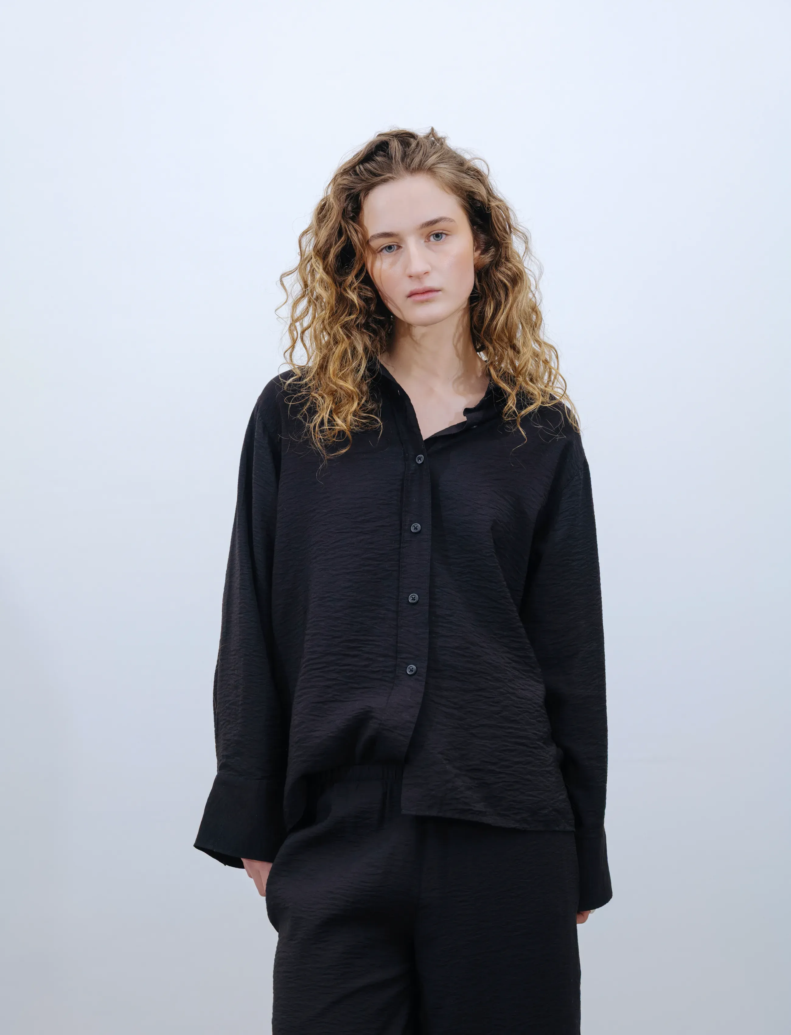A Part Of The Art Soul Crinkled Shirt, S, Shirts, Schwarz - Long-sleeved, Frauen