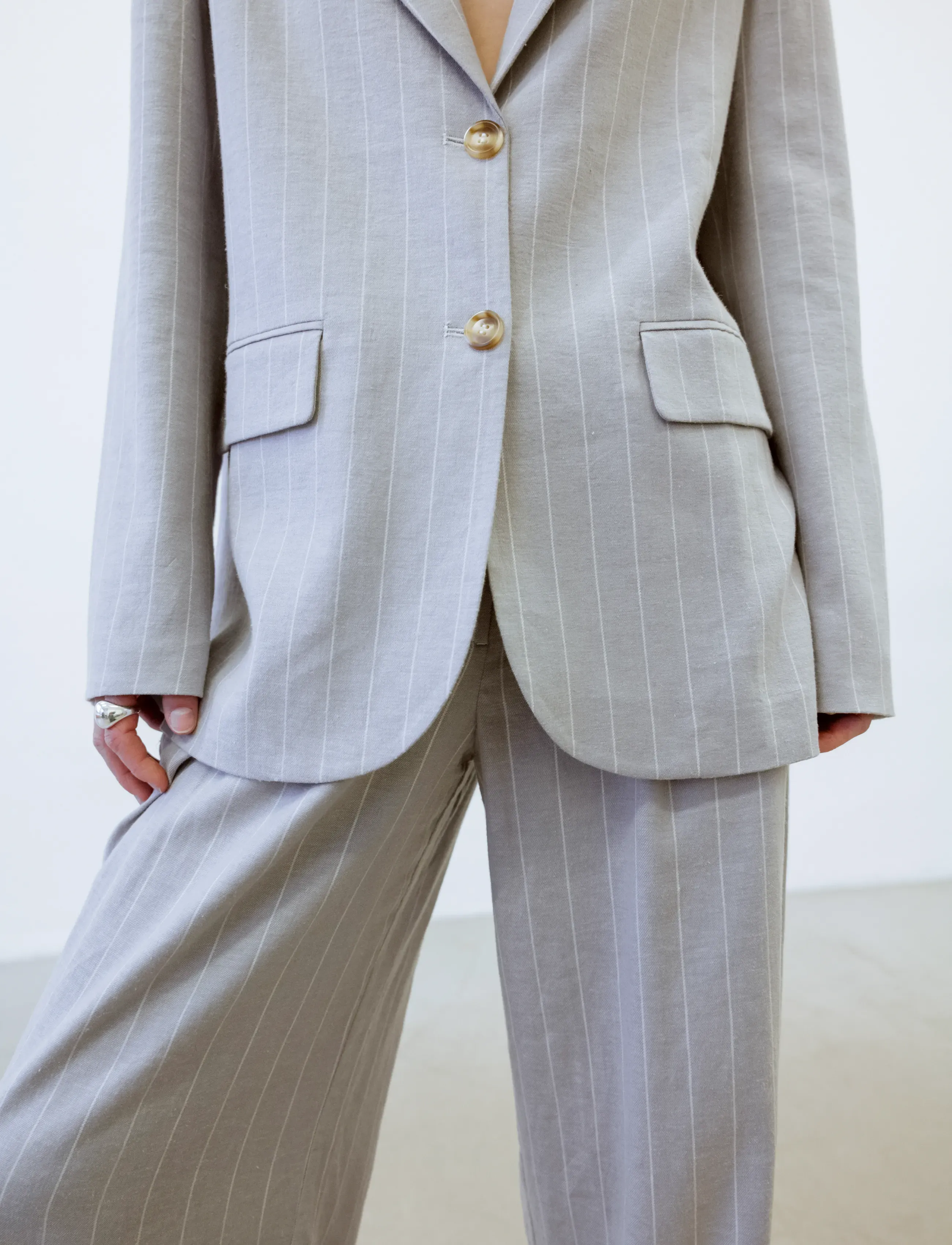 A Part Of The Art DREAMY PANTS - Nyheter - GREY WITH WHITE STRIPE / grey