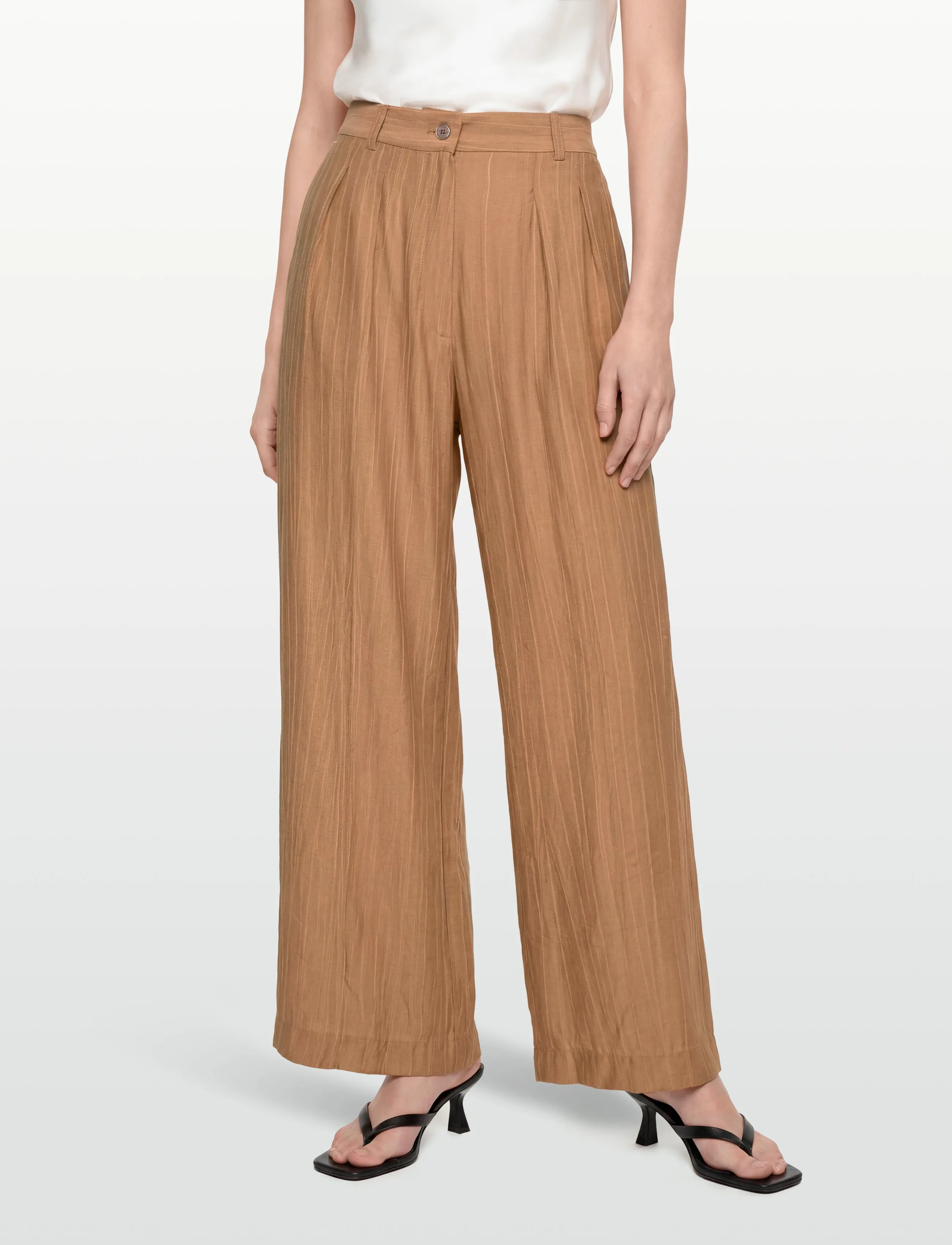 A Part Of The Art - DREAMY PANTS SHEER CRINKEL - hosen mit weitem bein - hazelnut - 3