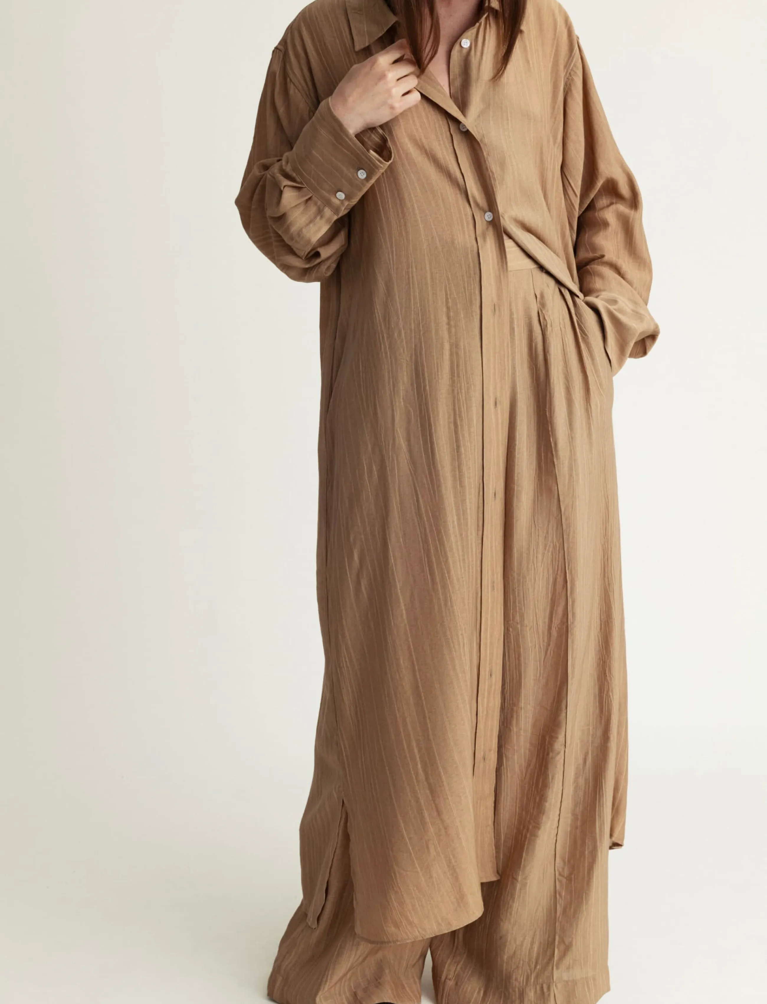 A Part Of The Art - DREAMY PANTS SHEER CRINKEL - bikses ar platām starām - hazelnut - 4