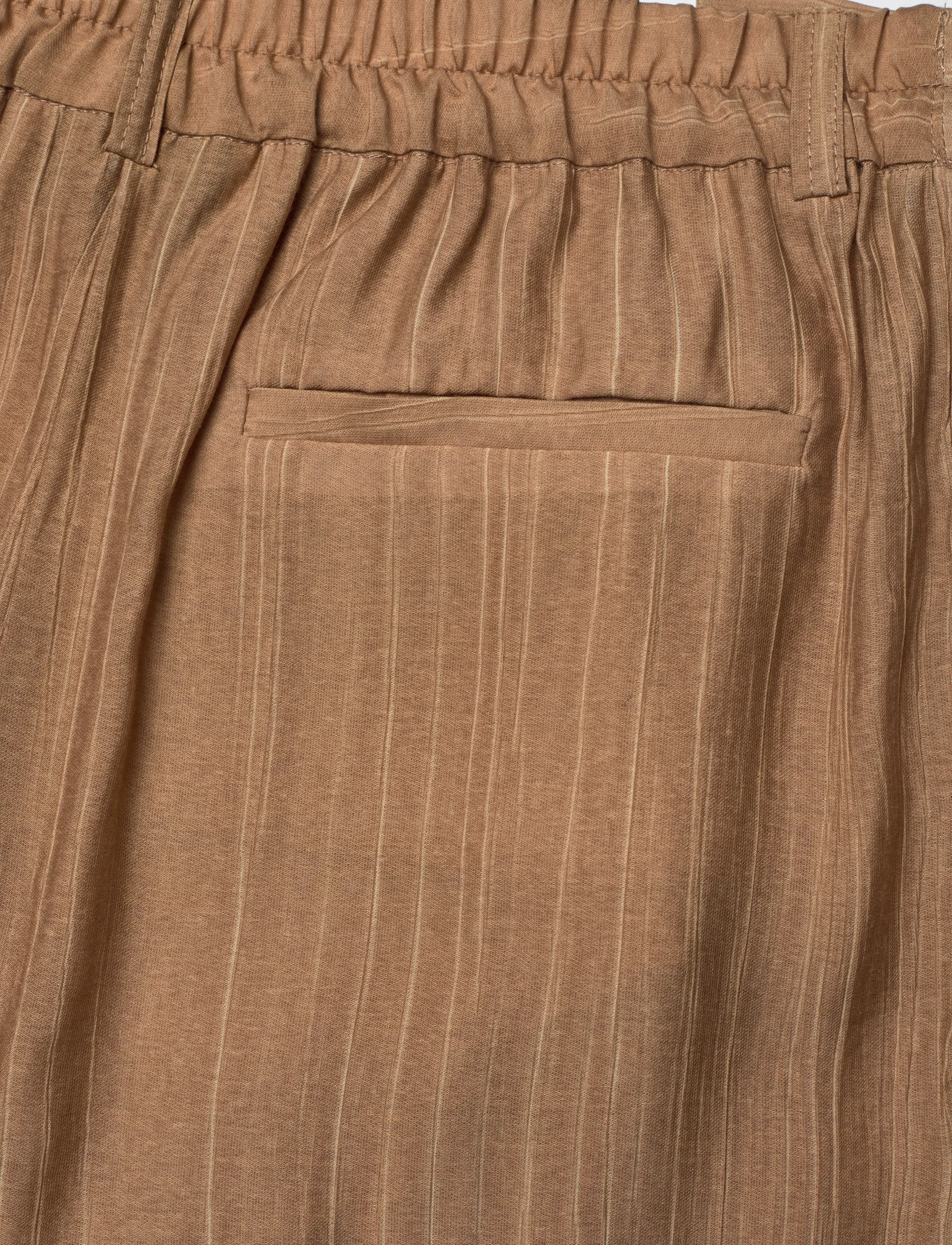 A Part Of The Art - DREAMY PANTS SHEER CRINKEL - hosen mit weitem bein - hazelnut - 4