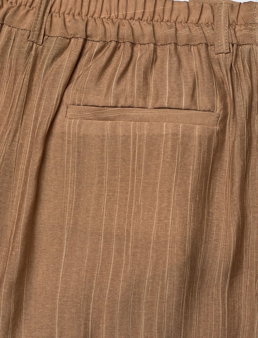 A Part Of The Art - DREAMY PANTS SHEER CRINKEL - hosen mit weitem bein - hazelnut - 4