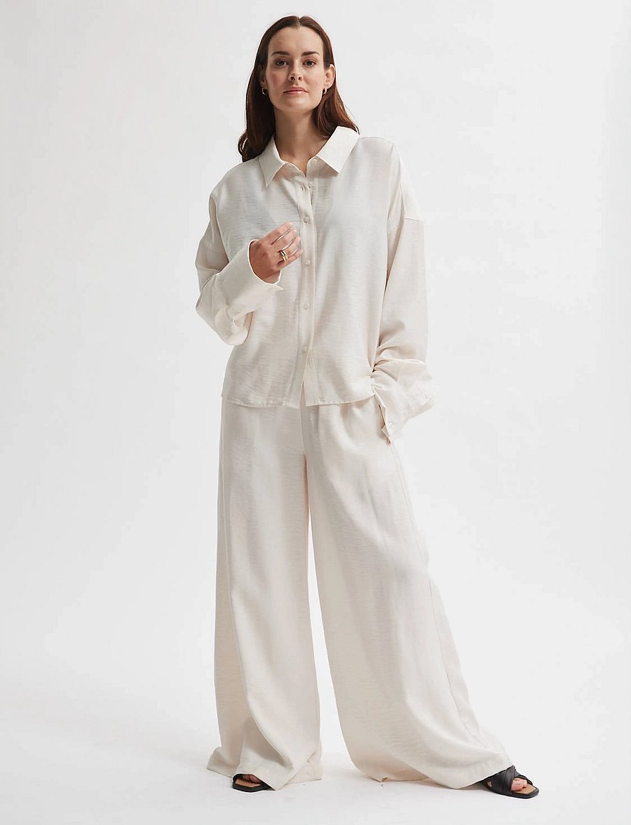 A Part Of The Art - ALLURE PANTS - hosen mit weitem bein - creme - 3