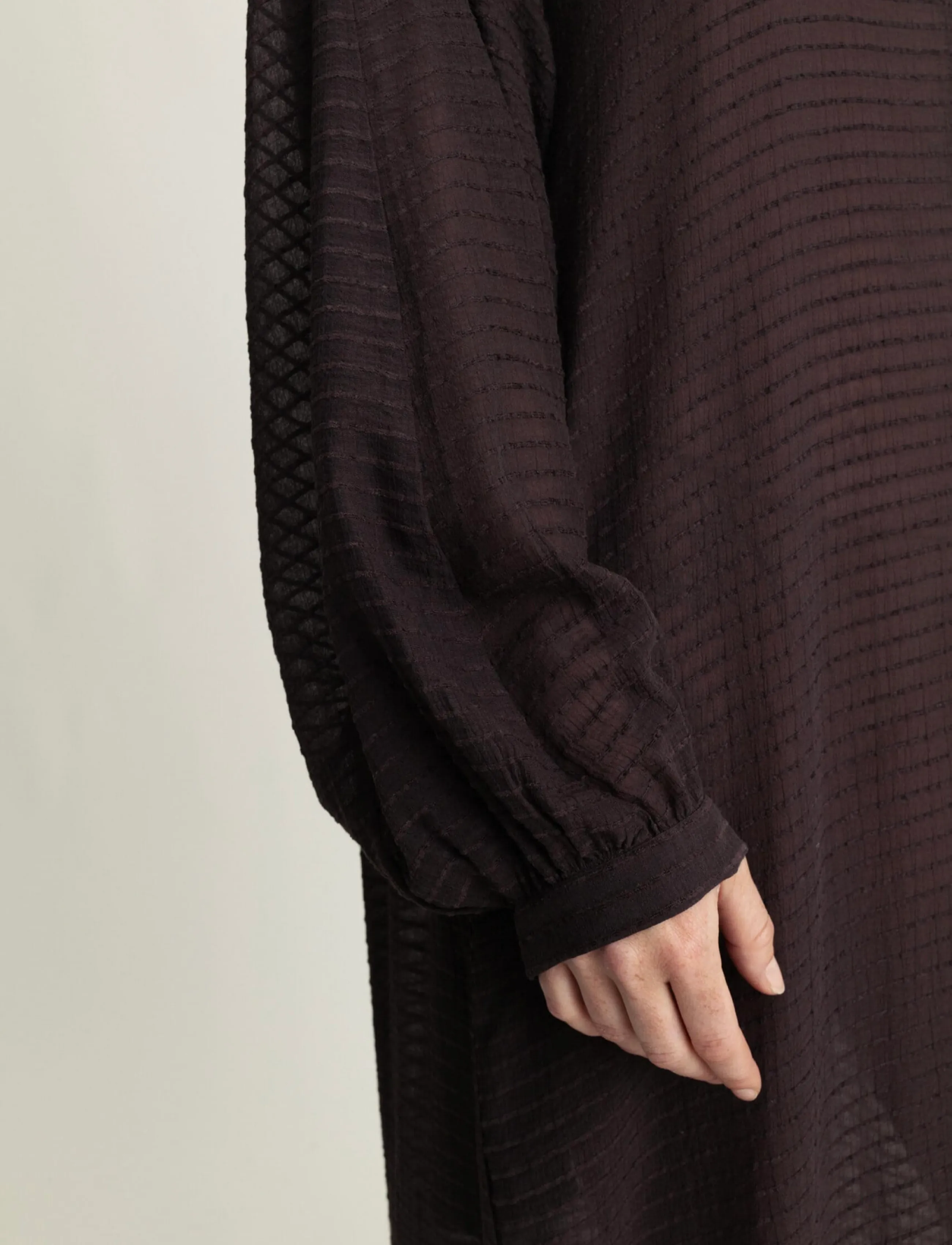A Part Of The Art - HORIZON DRESS SHEER STRIPE - sommerkleider - chocolate stripe - 5