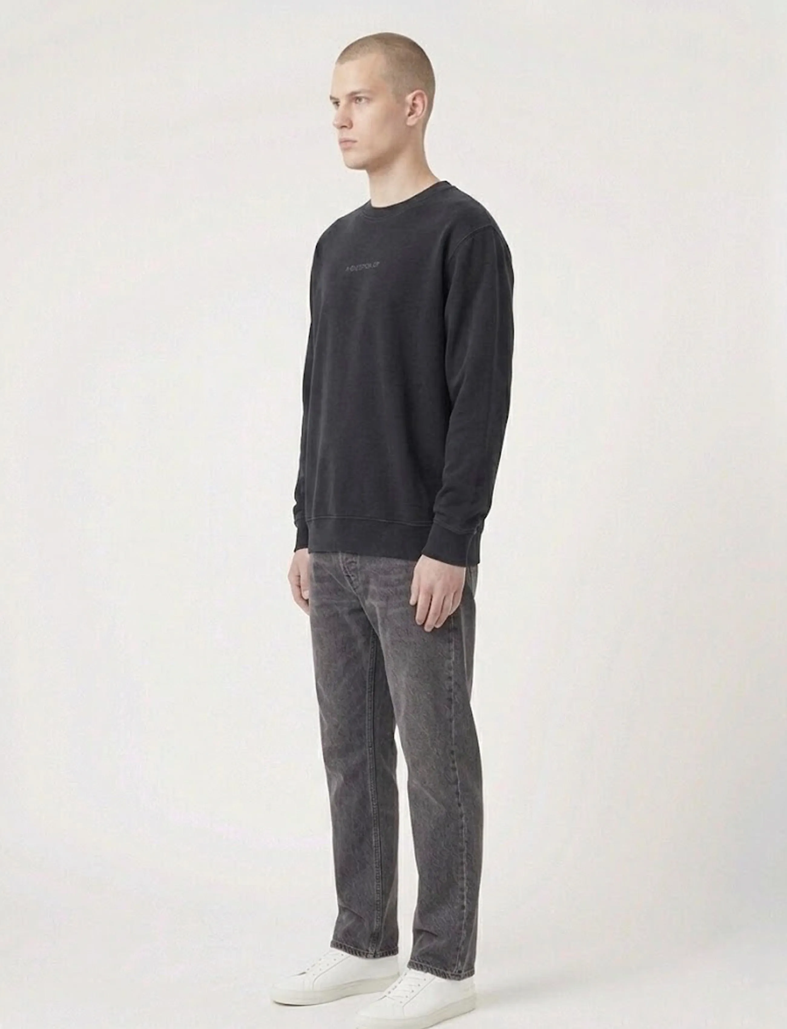 A QUESTION OF - Ollie Crewneck Acid Wash - sweatshirts - black - 3