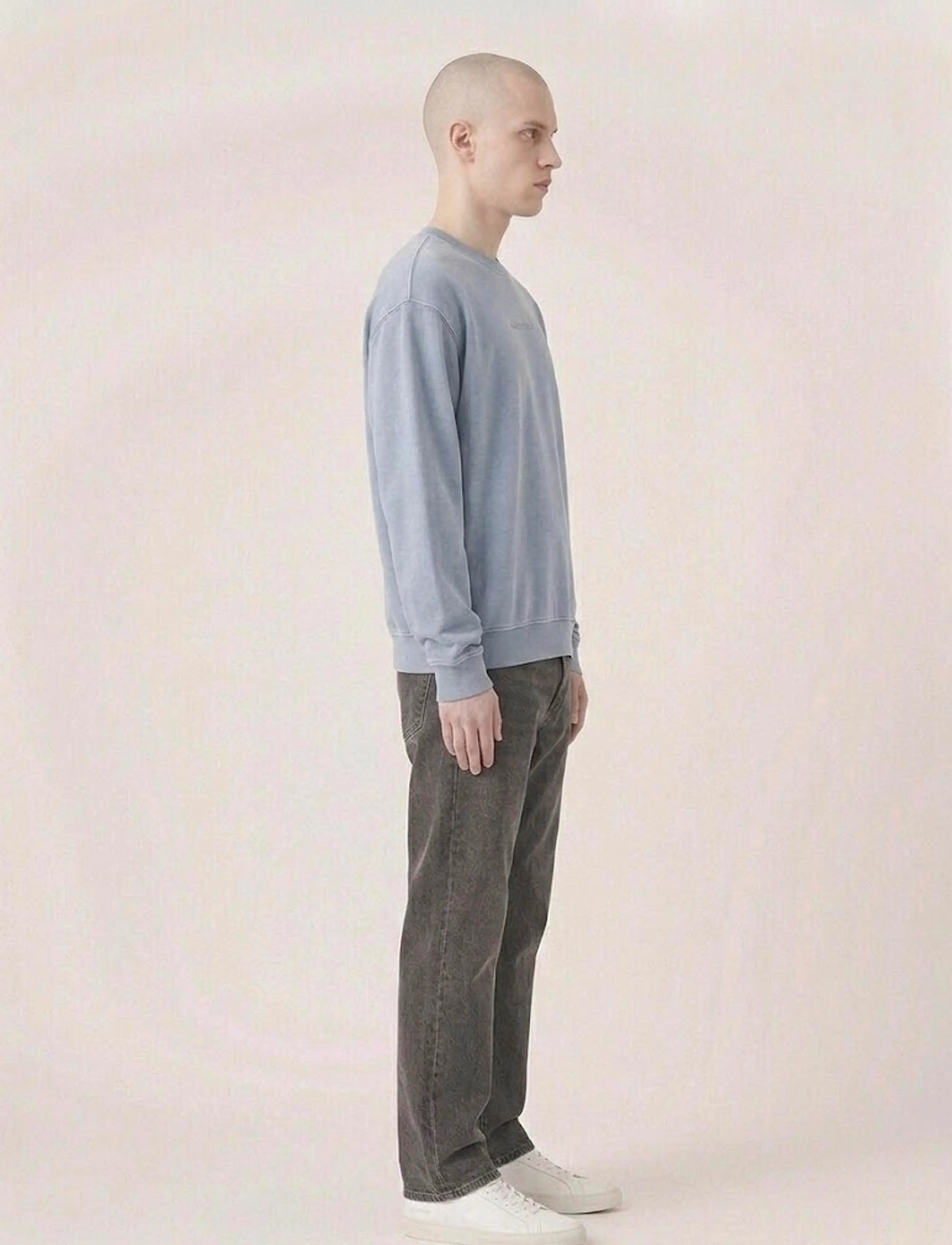 A QUESTION OF - Ollie Crewneck Acid Wash - sweatshirts - light blue - 3