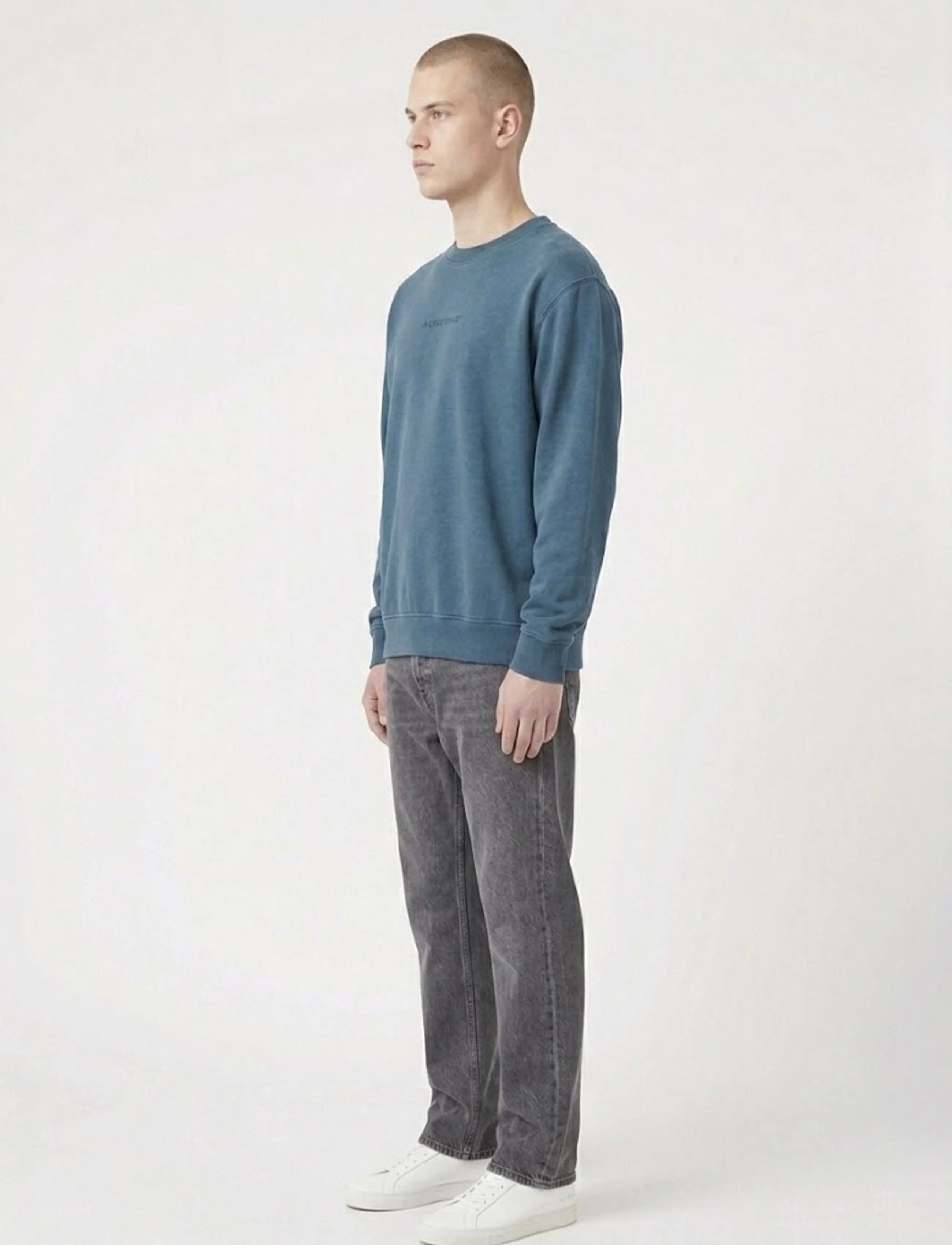 A QUESTION OF - Ollie Crewneck Acid Wash - sweatshirts - navy - 3