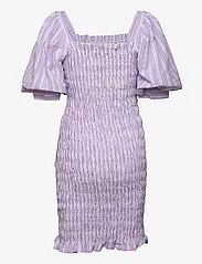 A-View - Rikka Stripe dress - tettsittende kjoler - purple/white - 1