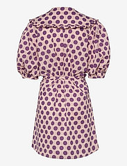 A-View - Sabine dress - kurze kleider - bubblegum with purple dot - 1