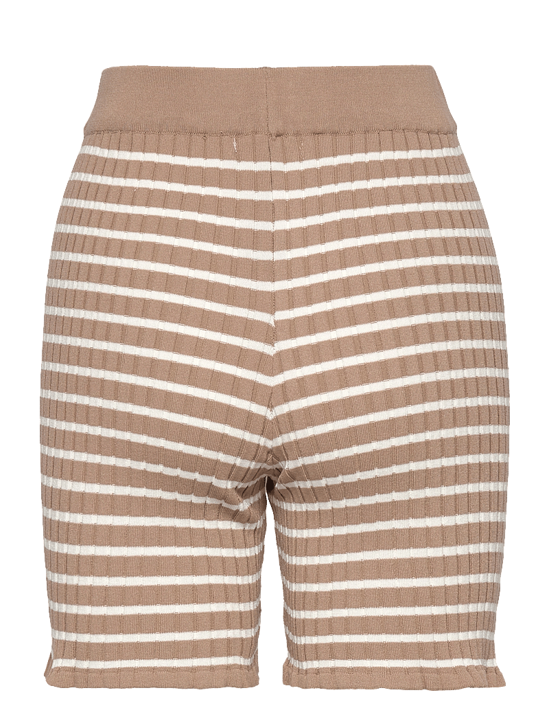 A-View - Sira shorts - casual shorts - camel/off white - 1