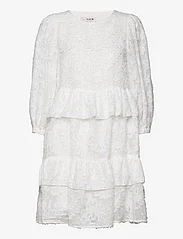 A-View - Feana new dress - nėriniuotos suknelės - white - 0