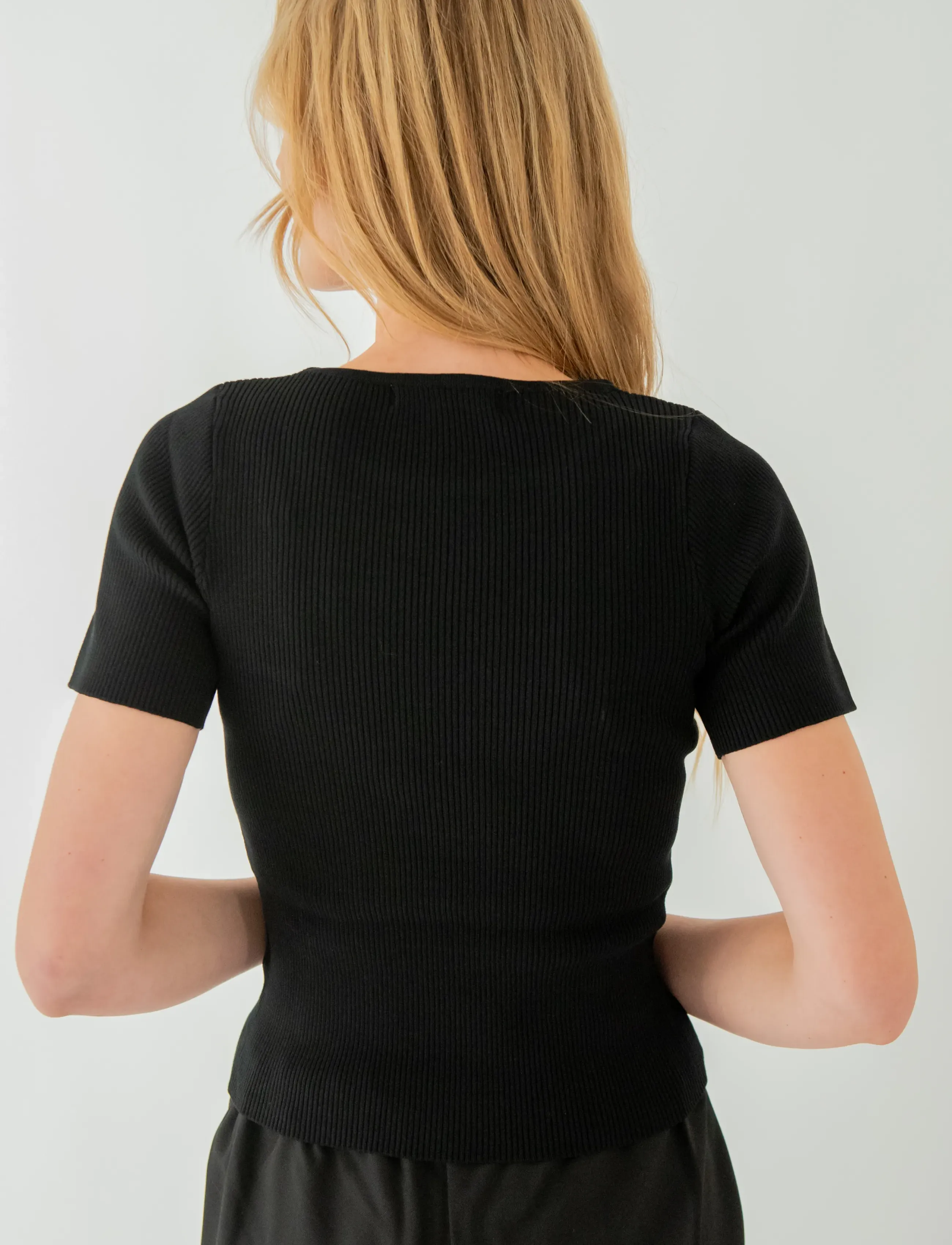 A-View - Rib knit short sleeve top - efterårstøj - black - 3