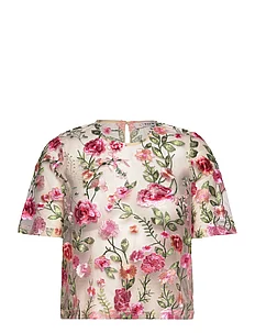 Fuschia blouse, A-View