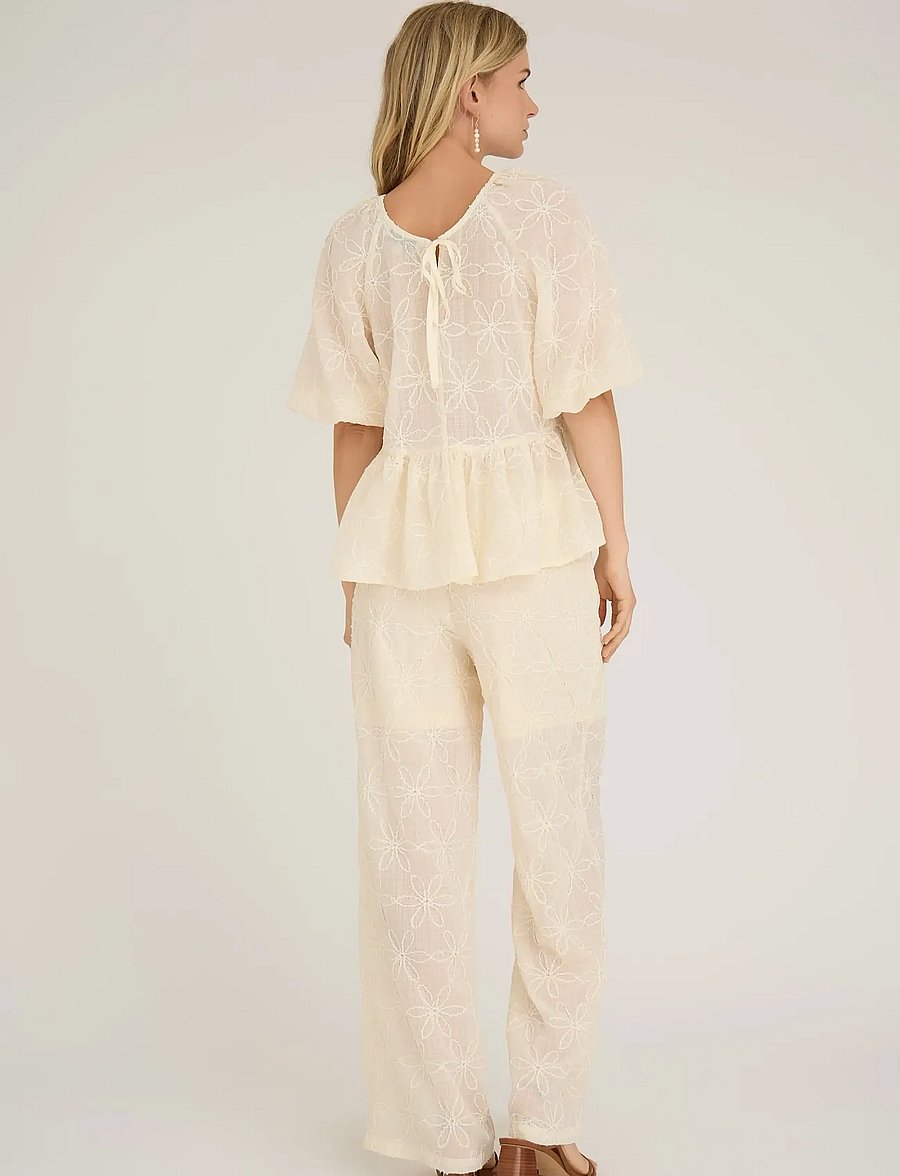 A-View - Beate pants - plačios kelnės - light sand - 3