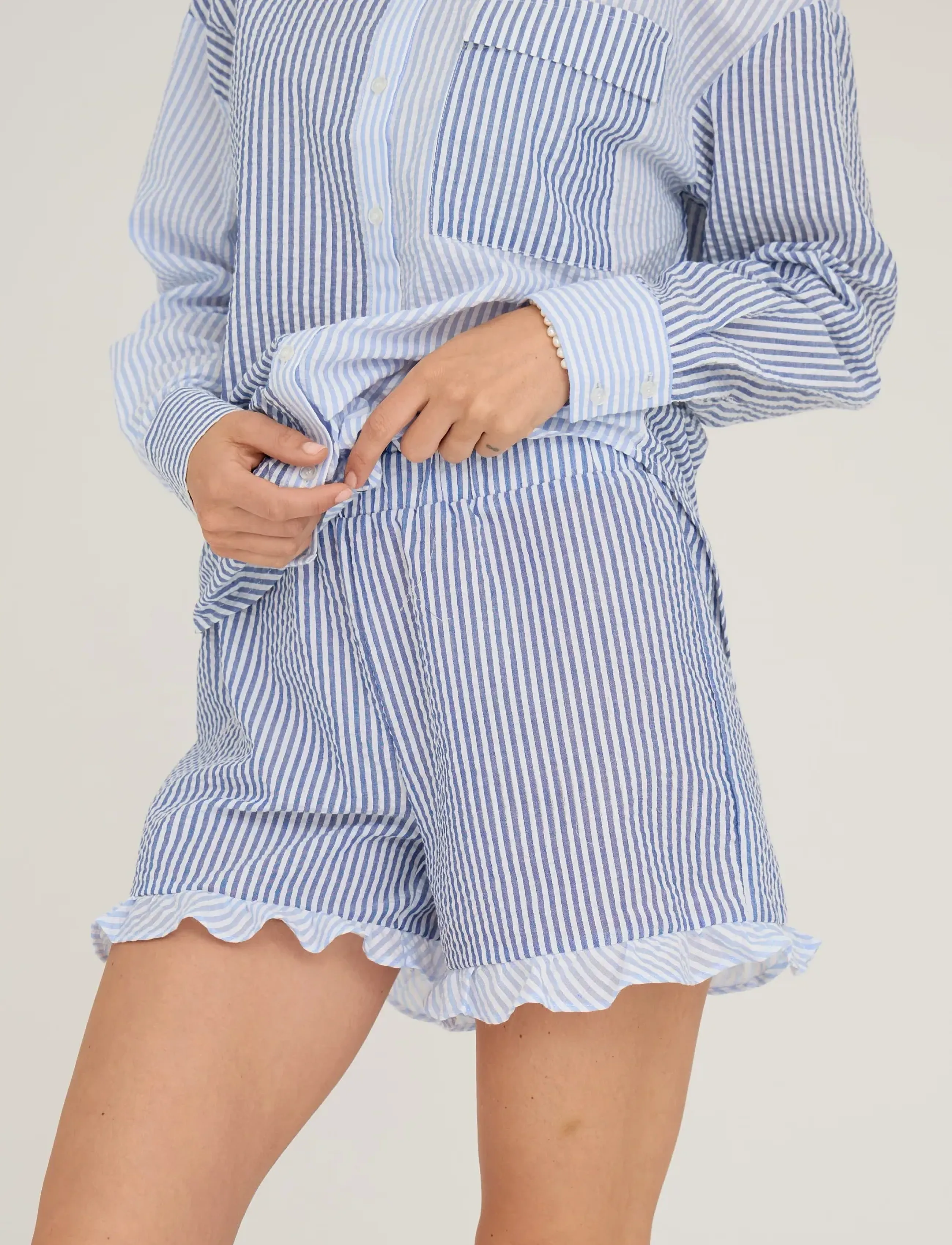 A-View - Salvador shorts - die niedrigsten preise - blue/navy - 4