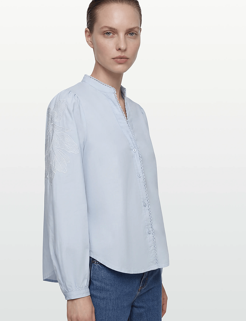 A-View - Clementine shirt - langærmede bluser - light blue - 3