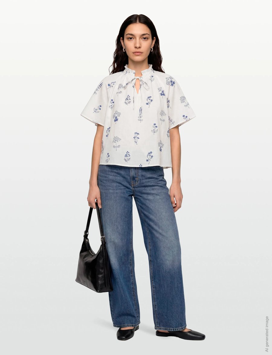 A-View - Agnelia blouse - kurzärmelige blusen - white/blue - 0