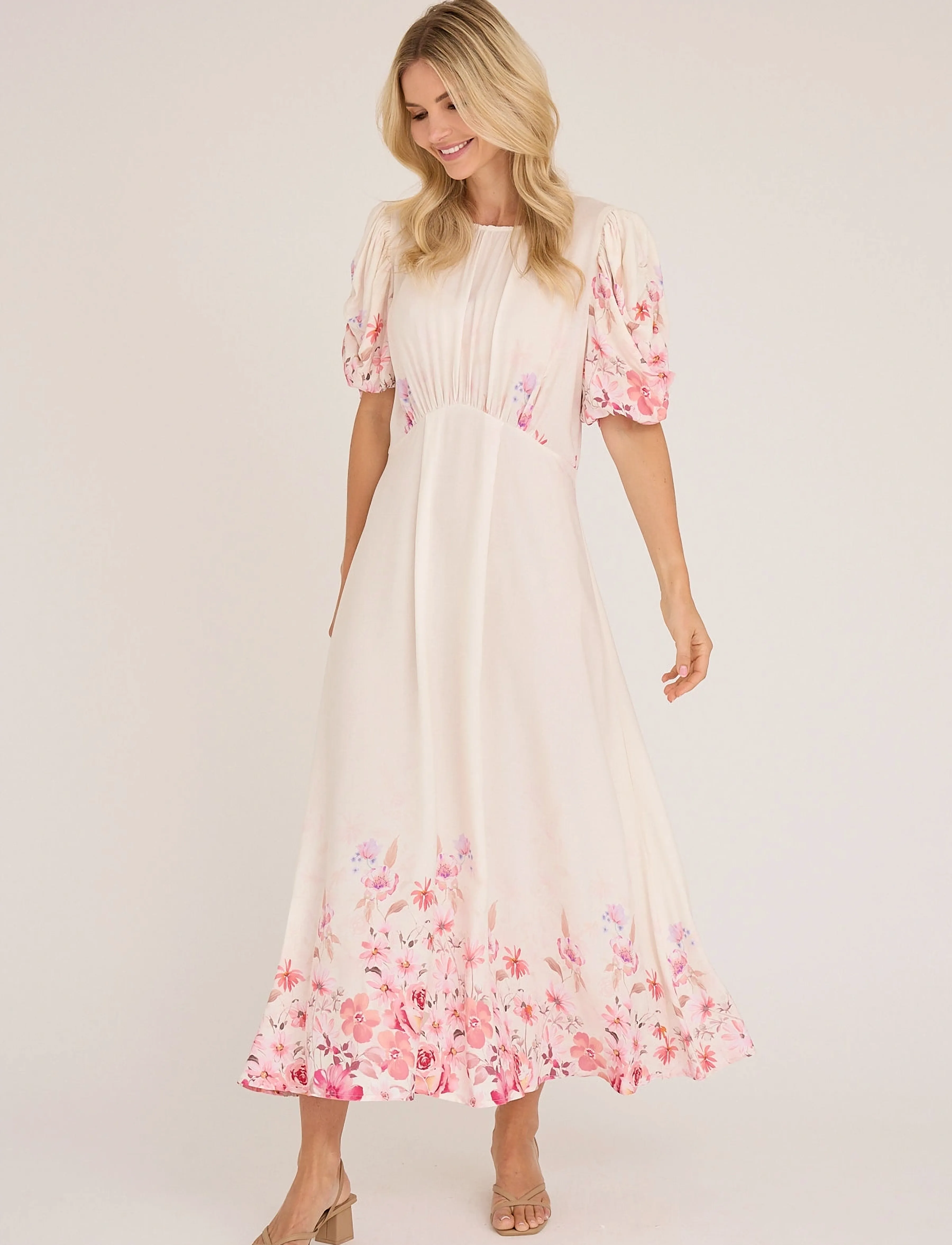 A-View Botanic Dress, Kvinder, Pufærmet Blomstret Midi Kjole, Cream, Str: 34