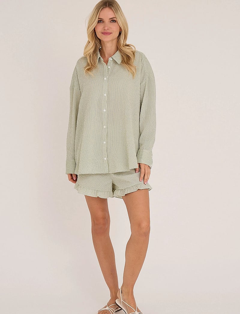 A-View - Sonja shorts - casual shorts - light green - 0
