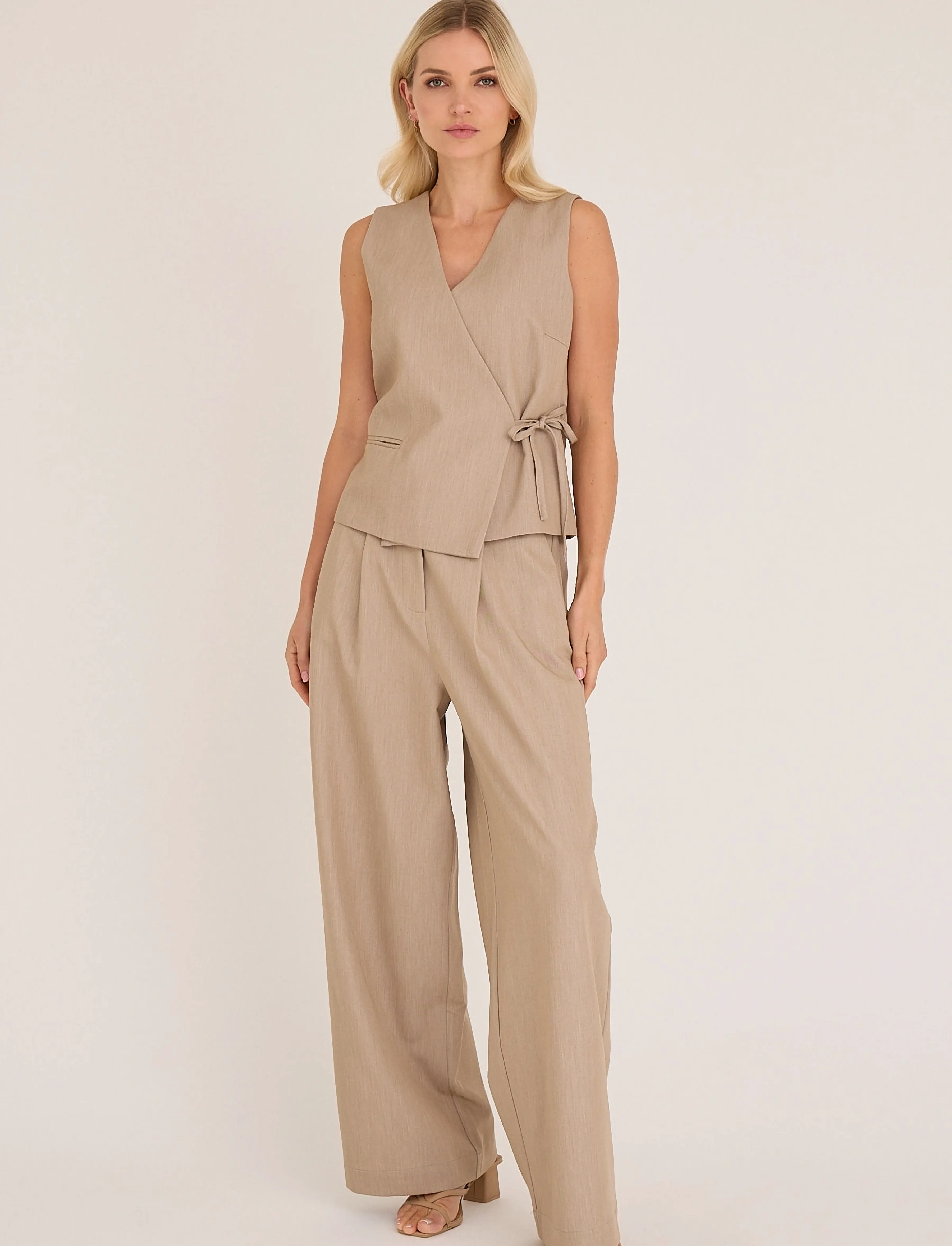 A-View Allium Vest, Kvinder, Slå Om Vest, Beige, Str: 44