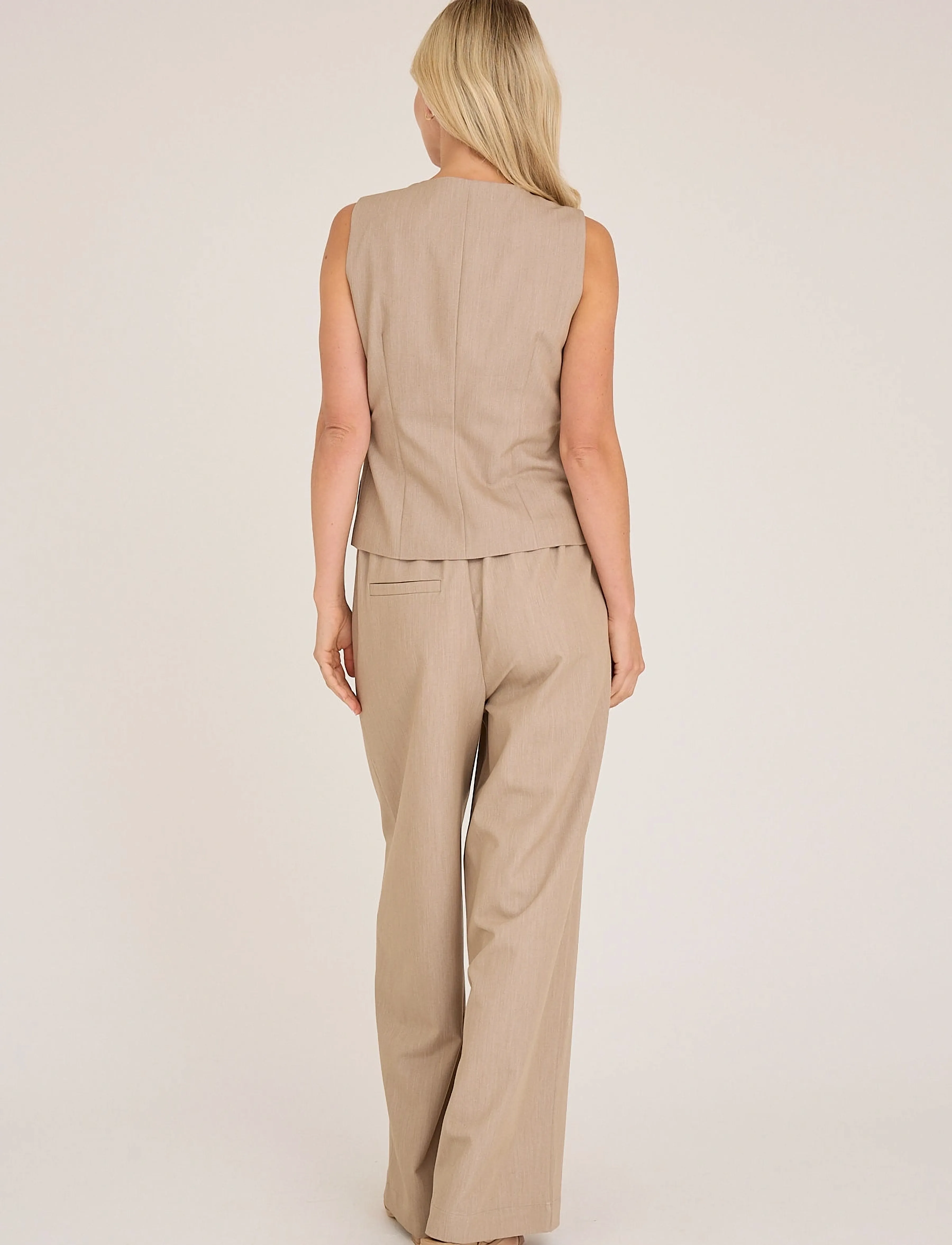 A-View - Allium vest - uzvalka vestes - light brown - 3