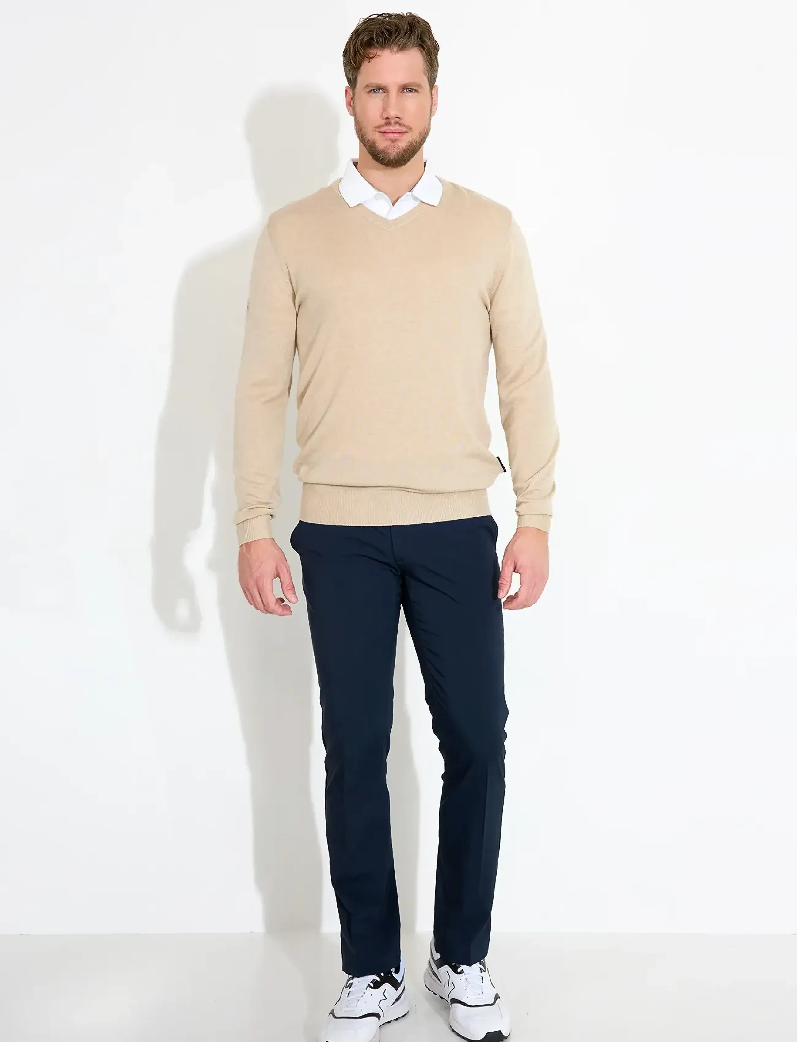Abacus - Mens Liffin V-neck pullover - sandshell - 4