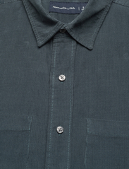 Abercrombie & Fitch - ANF MENS WOVENS - corduroy shirts - blue texture - 2