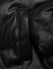 Abercrombie & Fitch - kids GIRLS OUTERWEAR - donsjacks & gevoerde jassen - black faux leather - 5