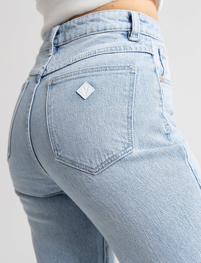 ABRAND - A '94 HIGH STRAIGHT GINA RIP - raka jeans - blue - 5