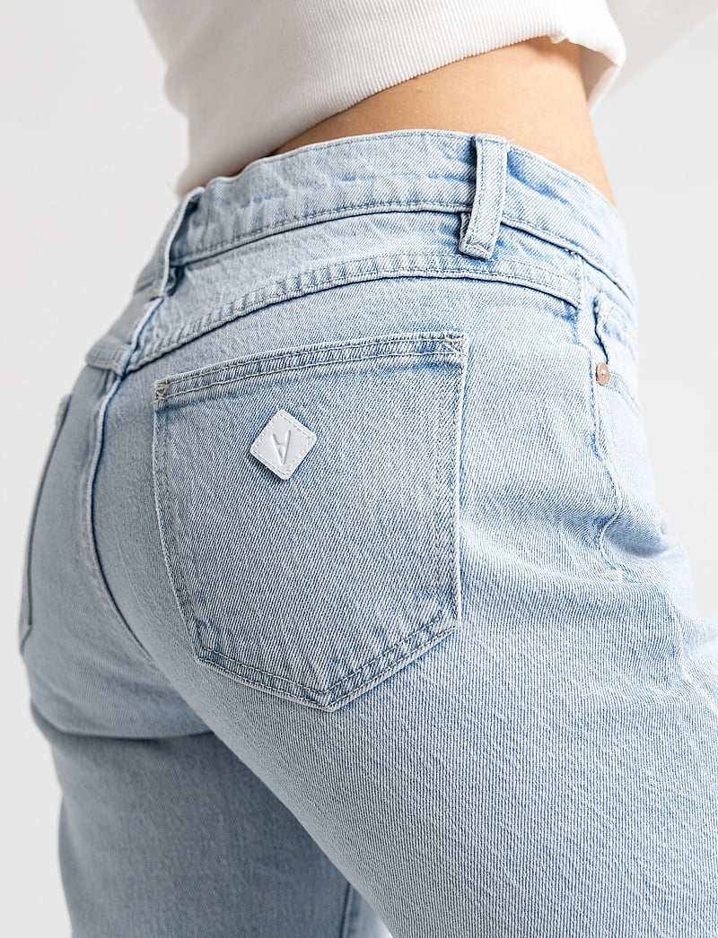 ABRAND - A 99 LOW STRAIGHT GINA - raka jeans - blue - 4