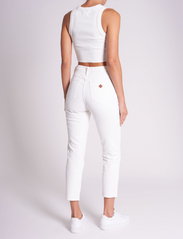 ABRAND - 94 HIGH SLIM PEARL - slim fit jeans - white - 3
