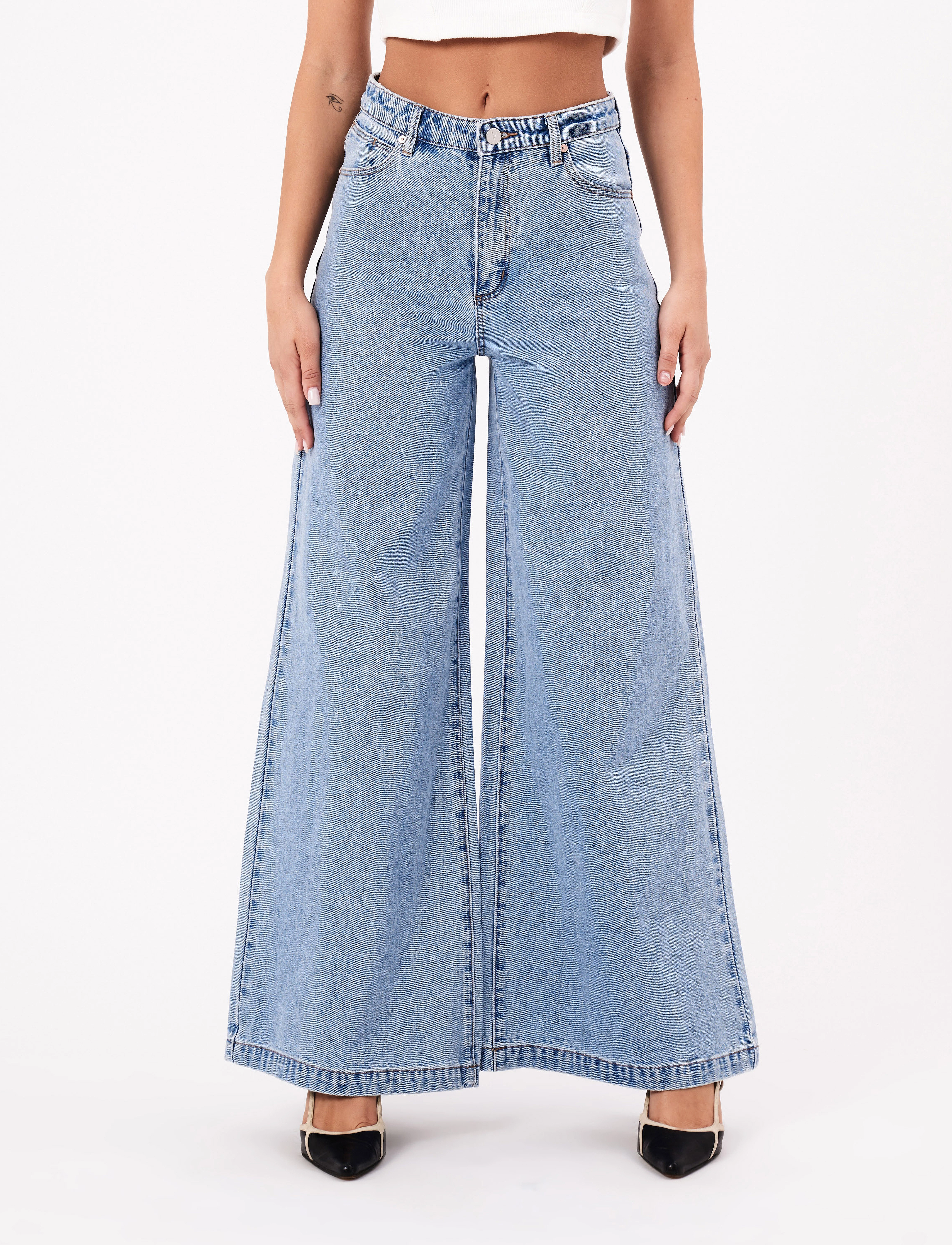 ABRAND 94 Super Wide Loretta Light Blue, 24, Blue, Jeans > Vidde, Dame