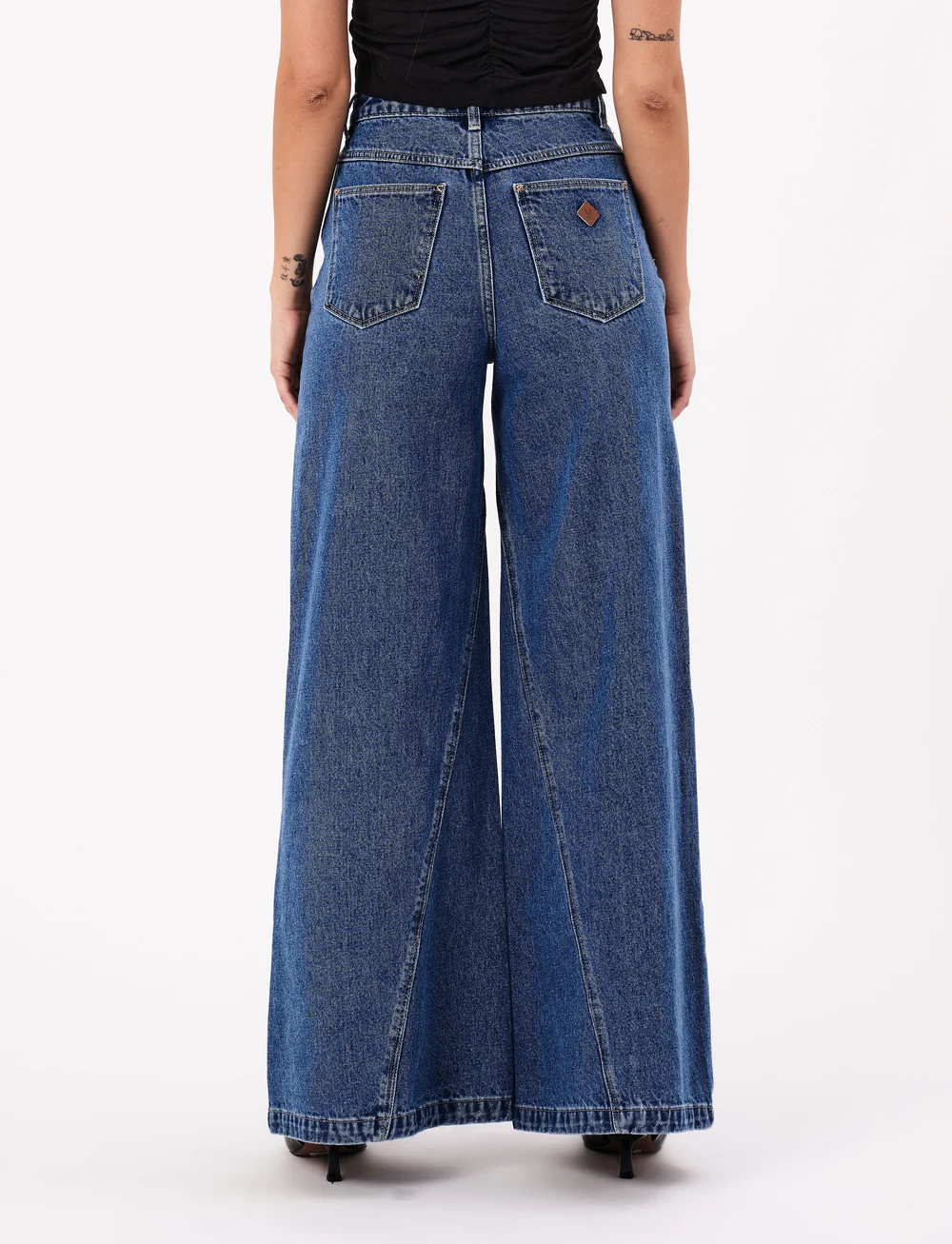 ABRAND - 94 SUPER WIDE CHANTELL MID VINTAGE BLUE - vida jeans - blue - 4
