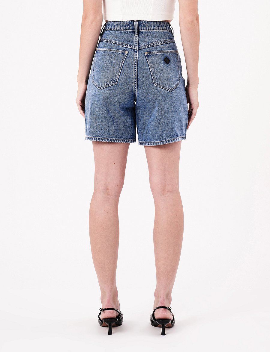 ABRAND - CARRIE SHORT NAOMIMID VINTAGE BLUE - jeansshorts - blue - 3