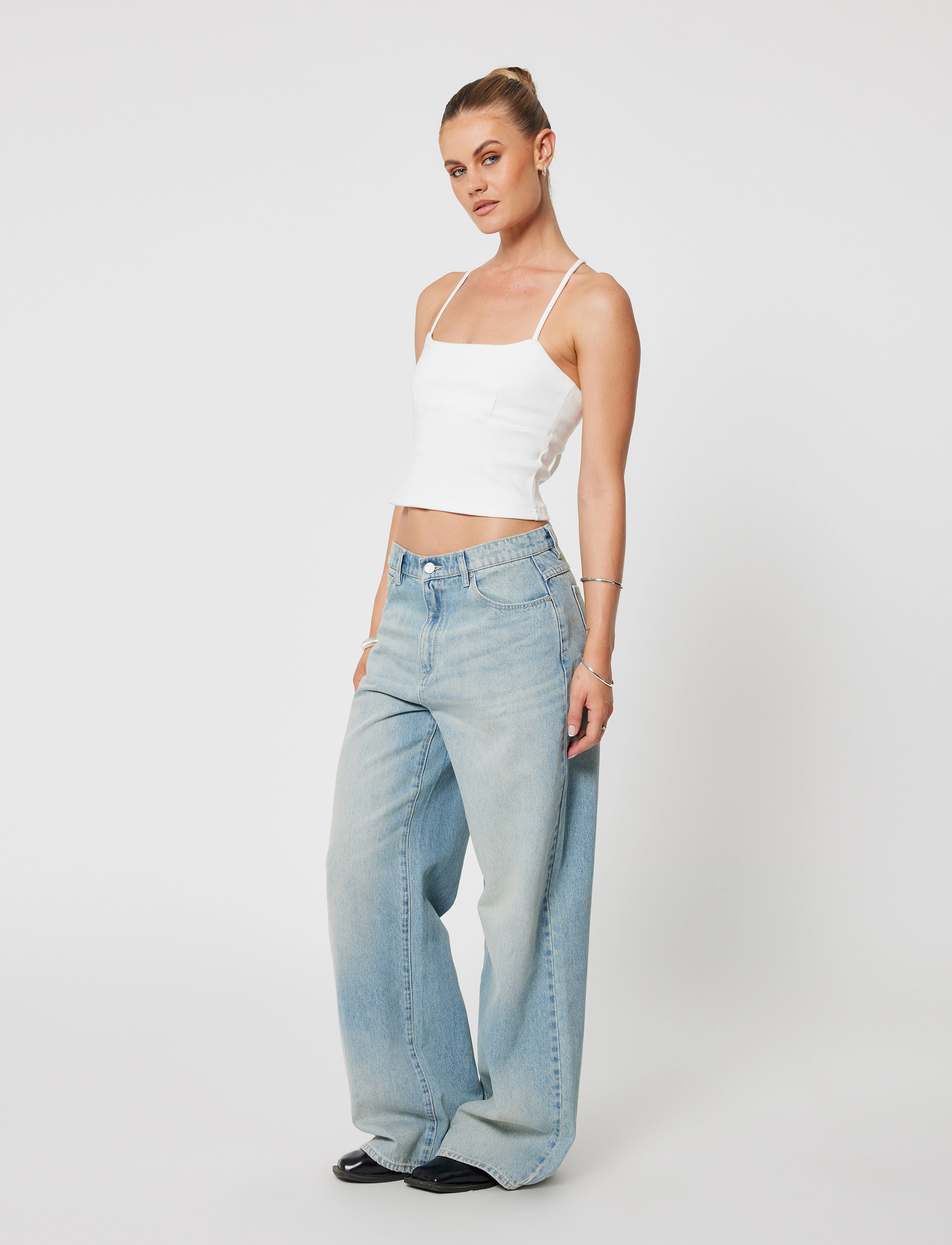 ABRAND - 95 MID SUPER BAGGY EDIE TINT LIGHT BLUE - víðar gallabuxur - blue - 3