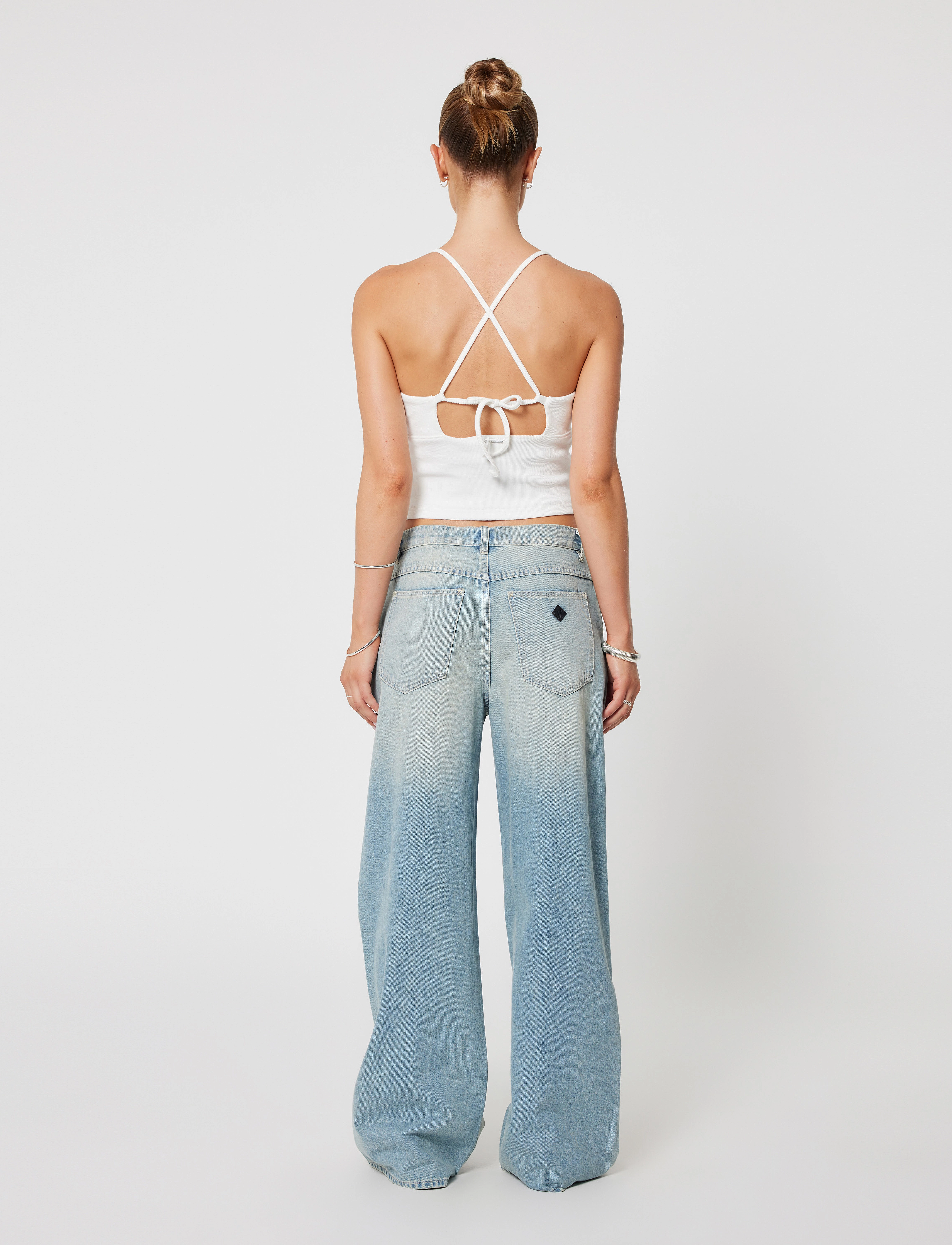 ABRAND - 95 MID SUPER BAGGY EDIE TINT LIGHT BLUE - víðar gallabuxur - blue - 4