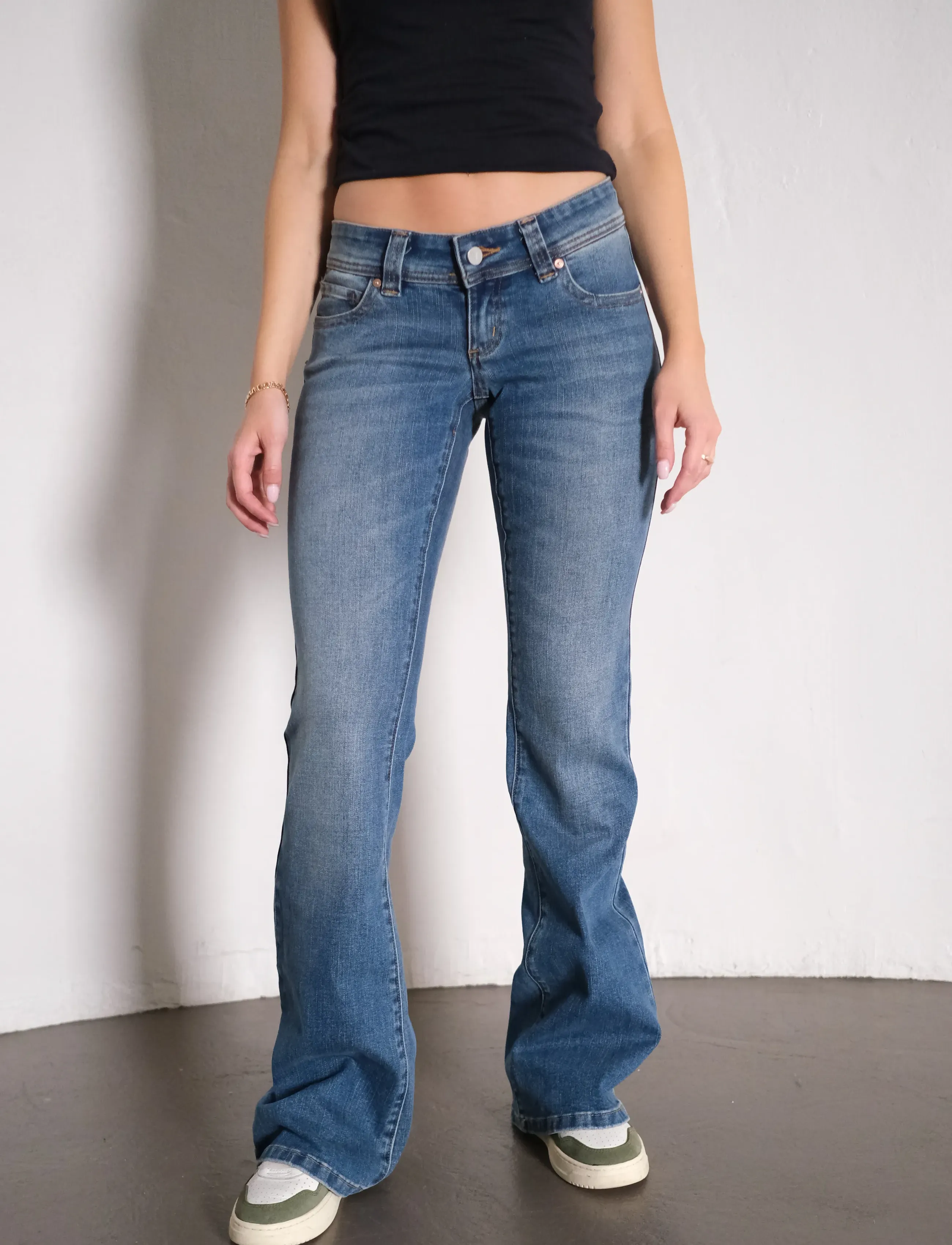 ABRAND 00 Super Low Kick Tall Petra Mid Vintage Indigo, 25, Jeans, Blau - Flares, Frauen