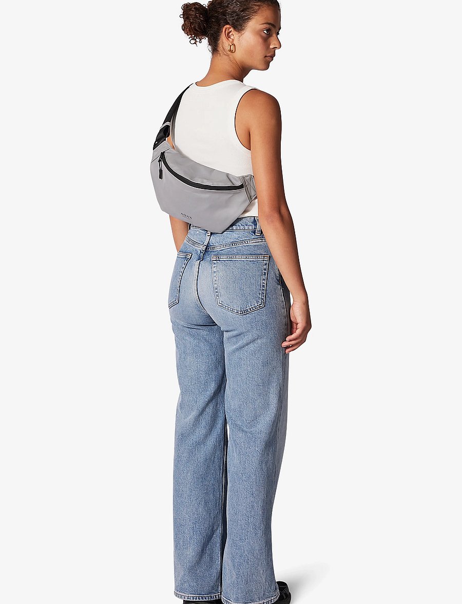 Adax - Senna bumbag Sigge - modetrends - reflective - 5