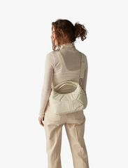 Adax - Amalfi shoulder bag Lily - festkläder till outletpriser - cream - 5