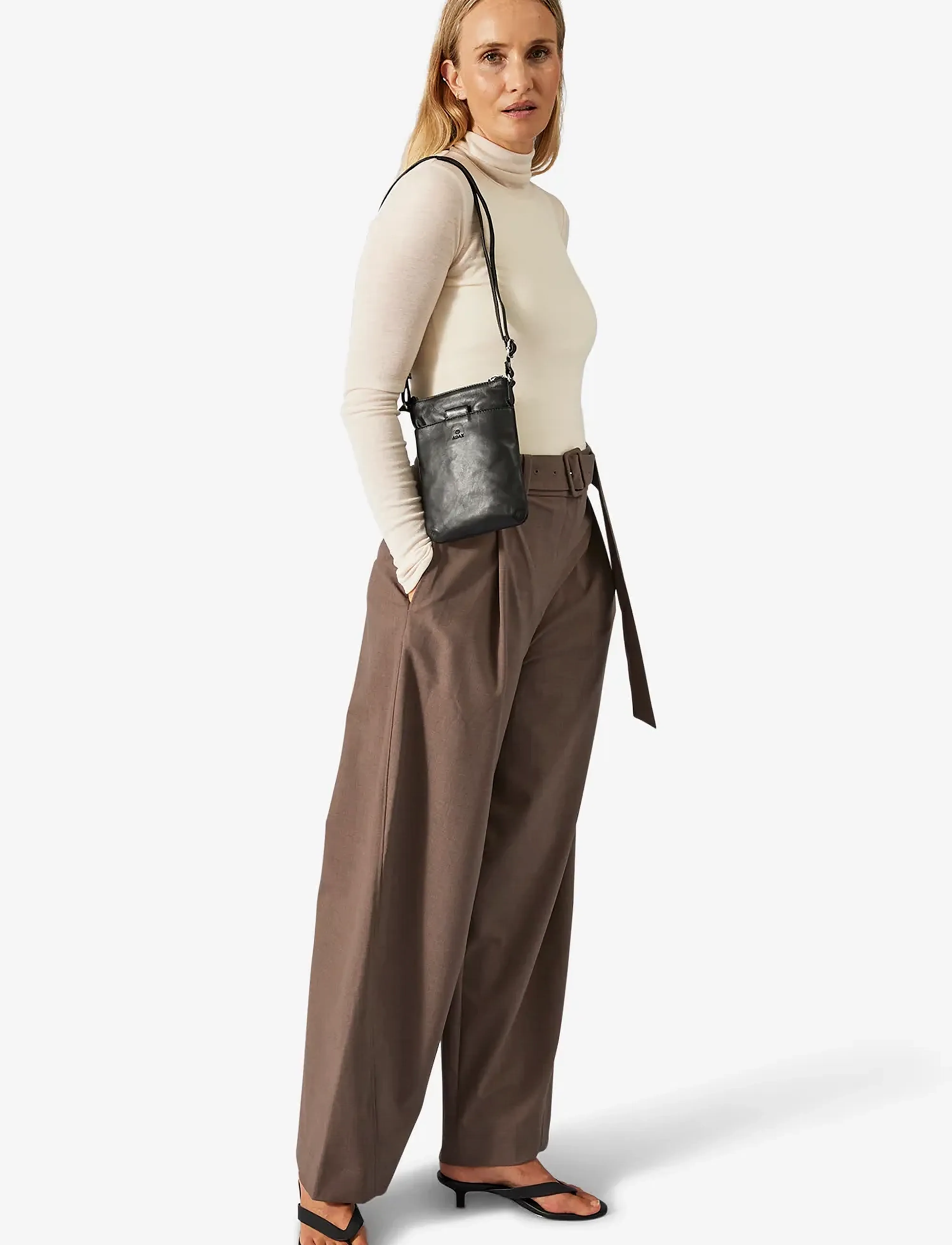 Adax Amalfi Shoulder Bag Abbie axelremsväskor dam – bild 3