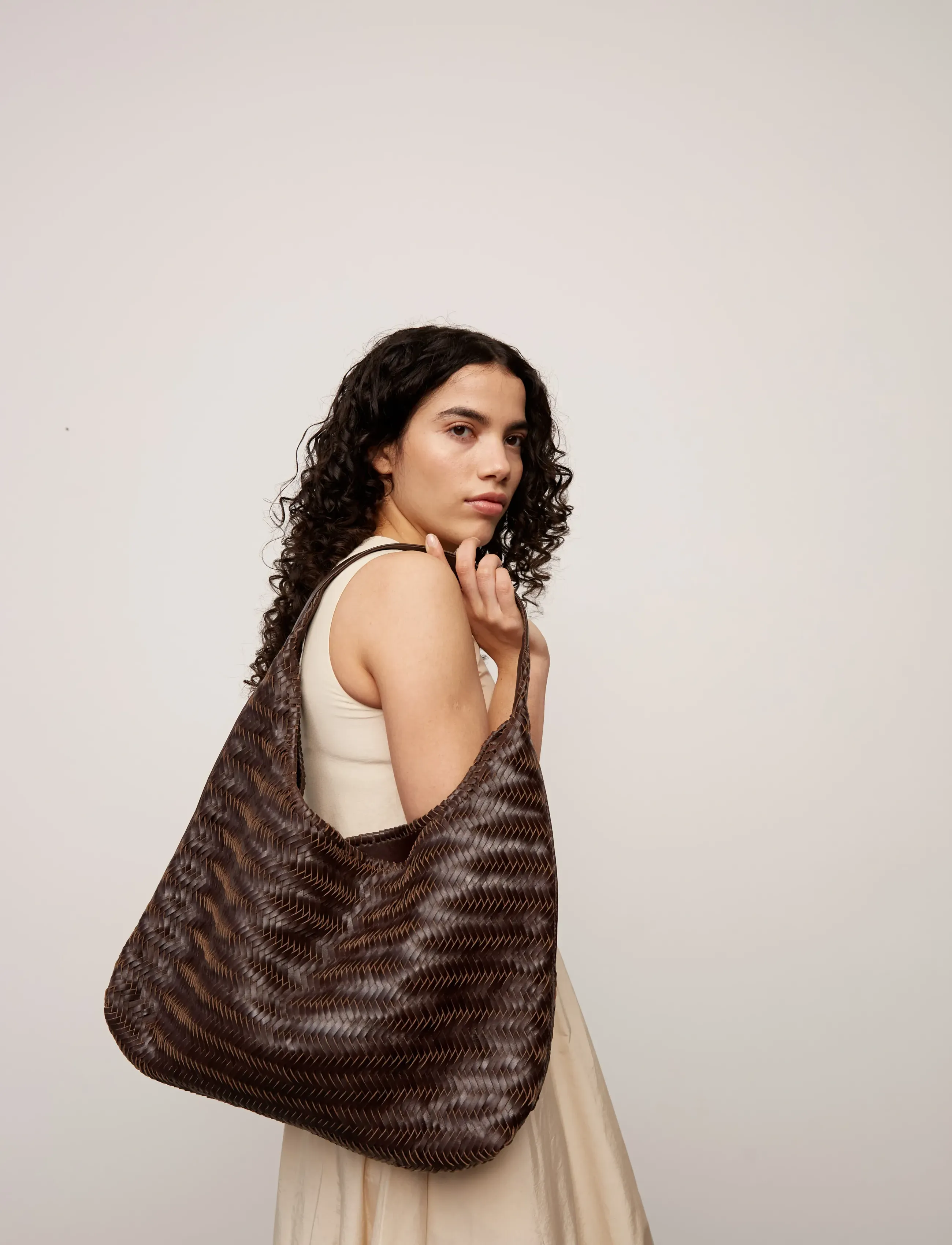 Adax Lucca shoulder bag Isolde - Naistele - DARK BROWN / brown